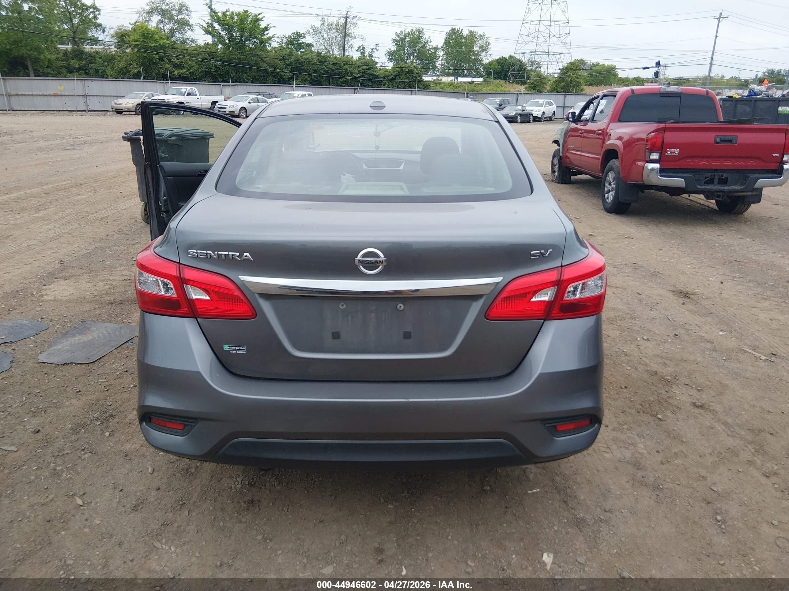 2019 Nissan Sentra Sv Gray vin: 3N1AB7AP4KY369068