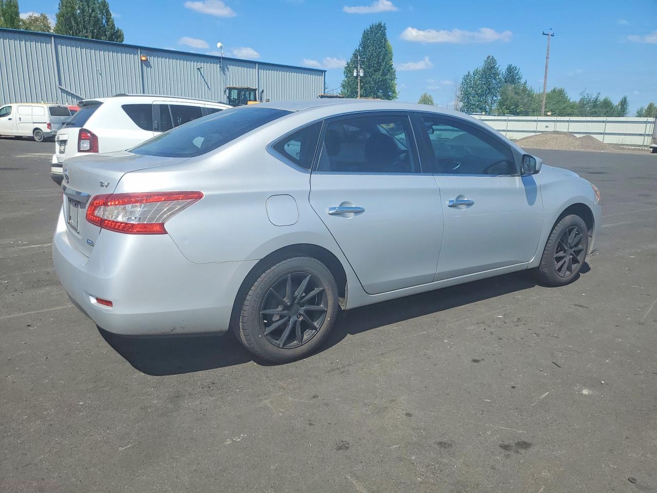 2013 Nissan Sentra S Серебряный vin: 3N1AB7AP5DL609034