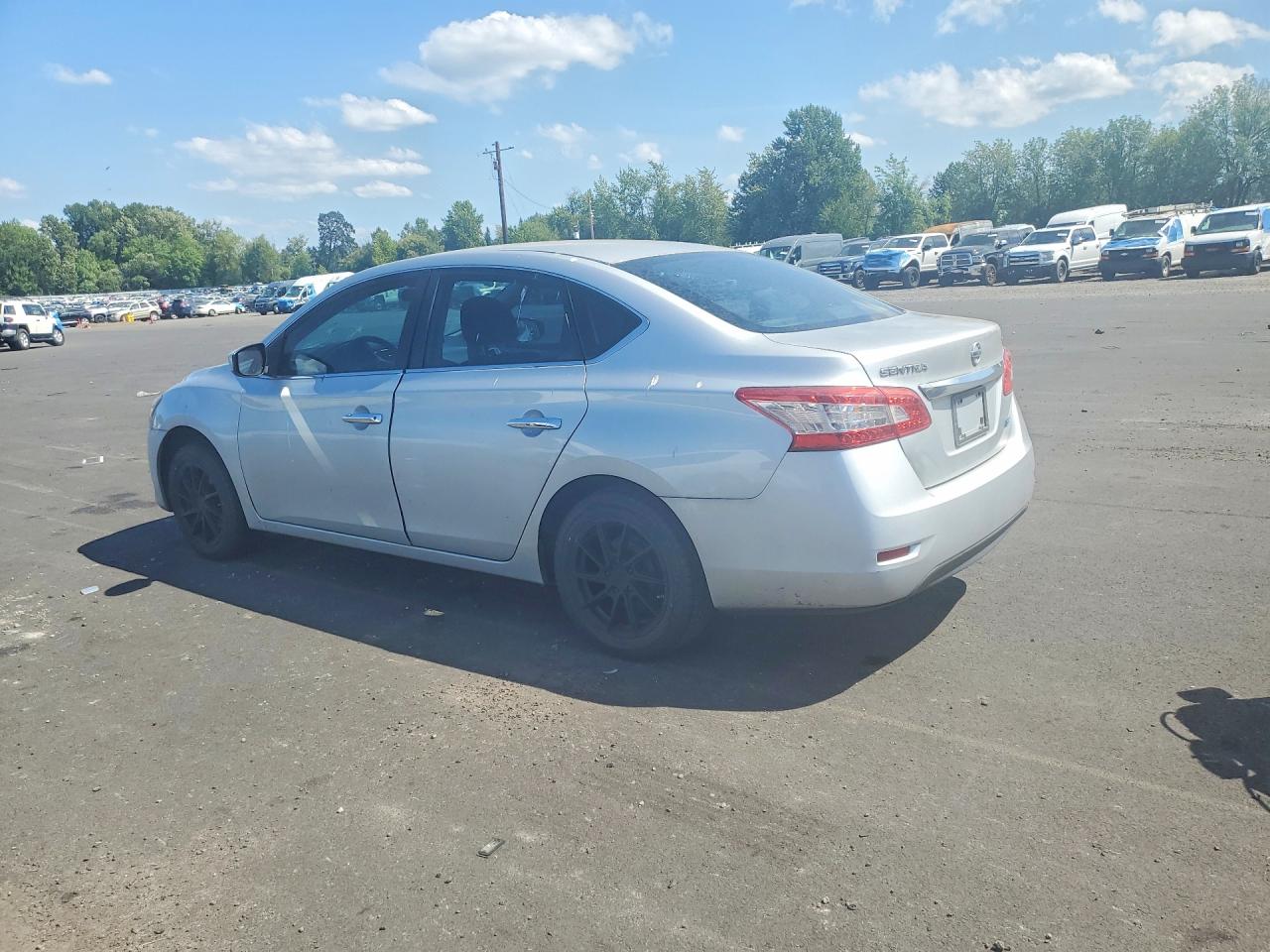 2013 Nissan Sentra S Серебряный vin: 3N1AB7AP5DL609034