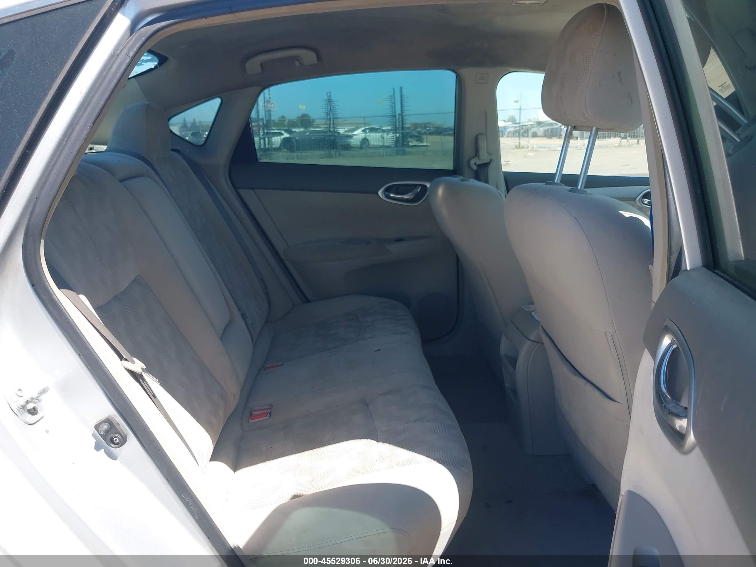 2013 Nissan Sentra Sv Silver vin: 3N1AB7AP5DL611771