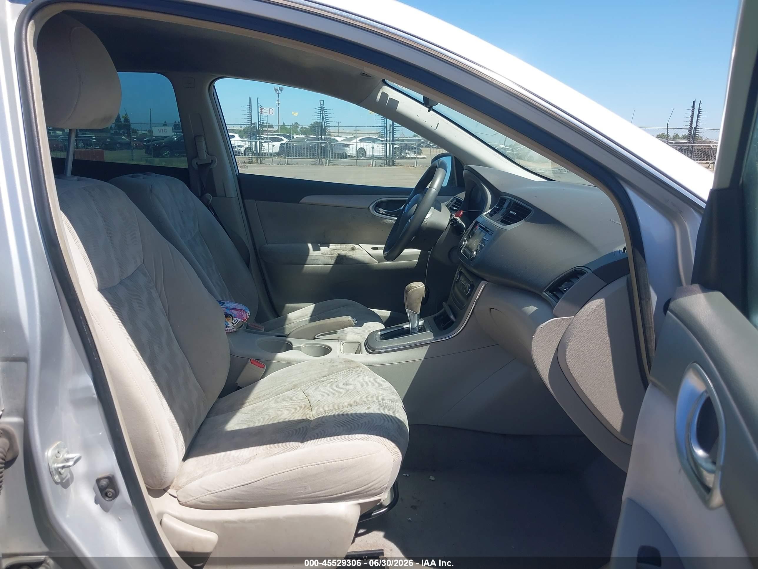 2013 Nissan Sentra Sv Silver vin: 3N1AB7AP5DL611771