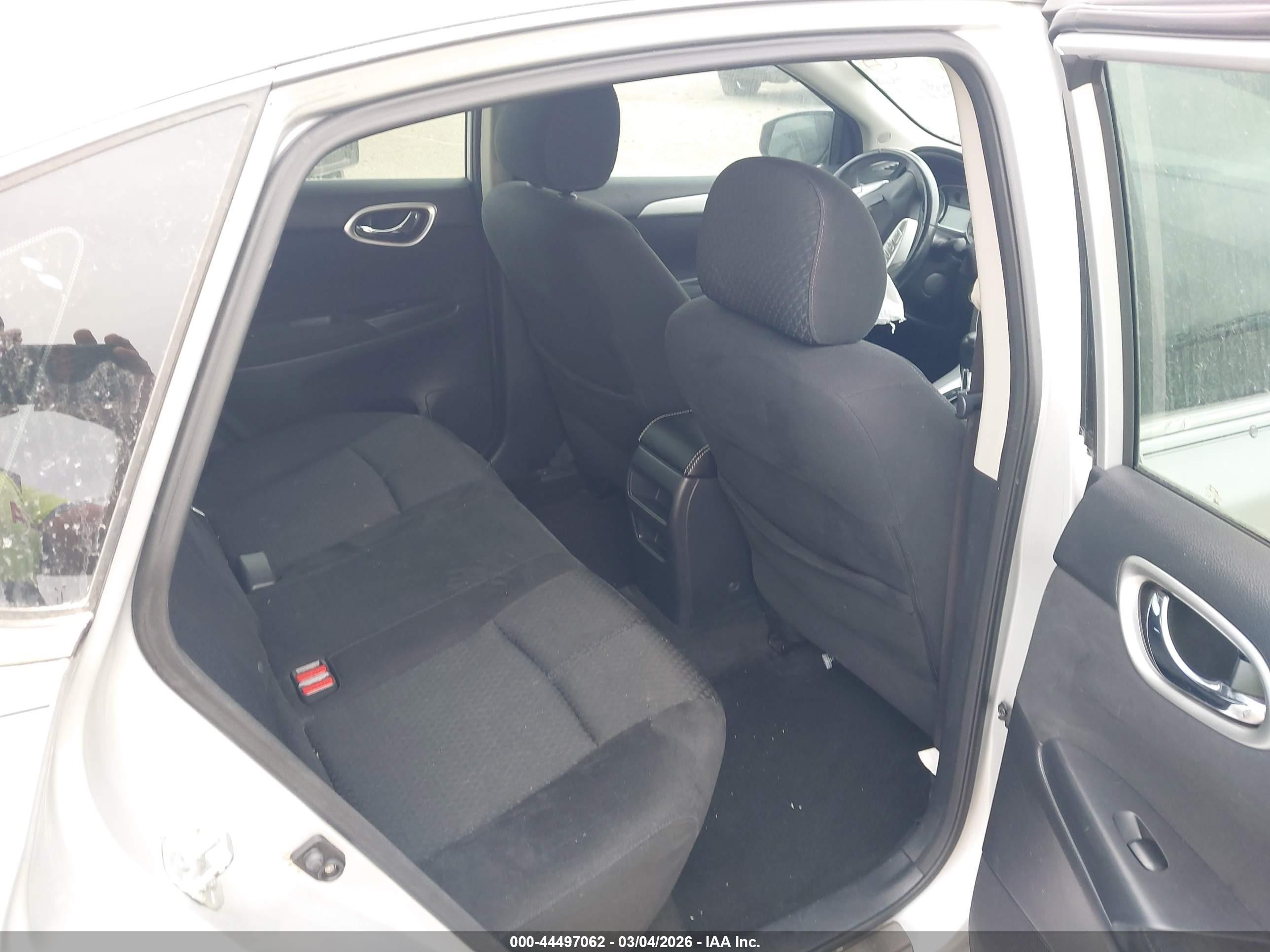 2013 Nissan Sentra Sr Silver vin: 3N1AB7AP5DL741730