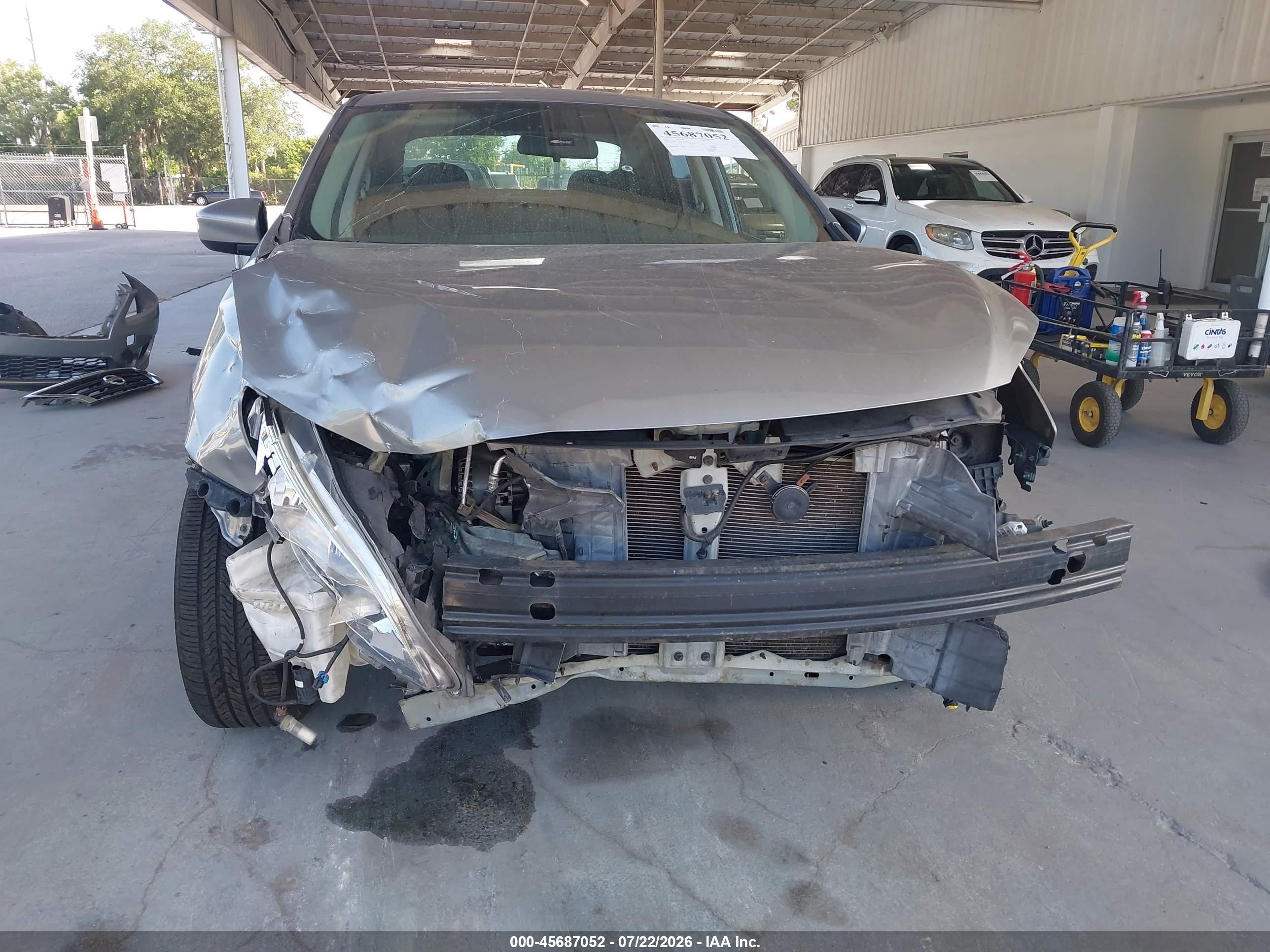 2013 Nissan Sentra Sr Серый vin: 3N1AB7AP5DL781242