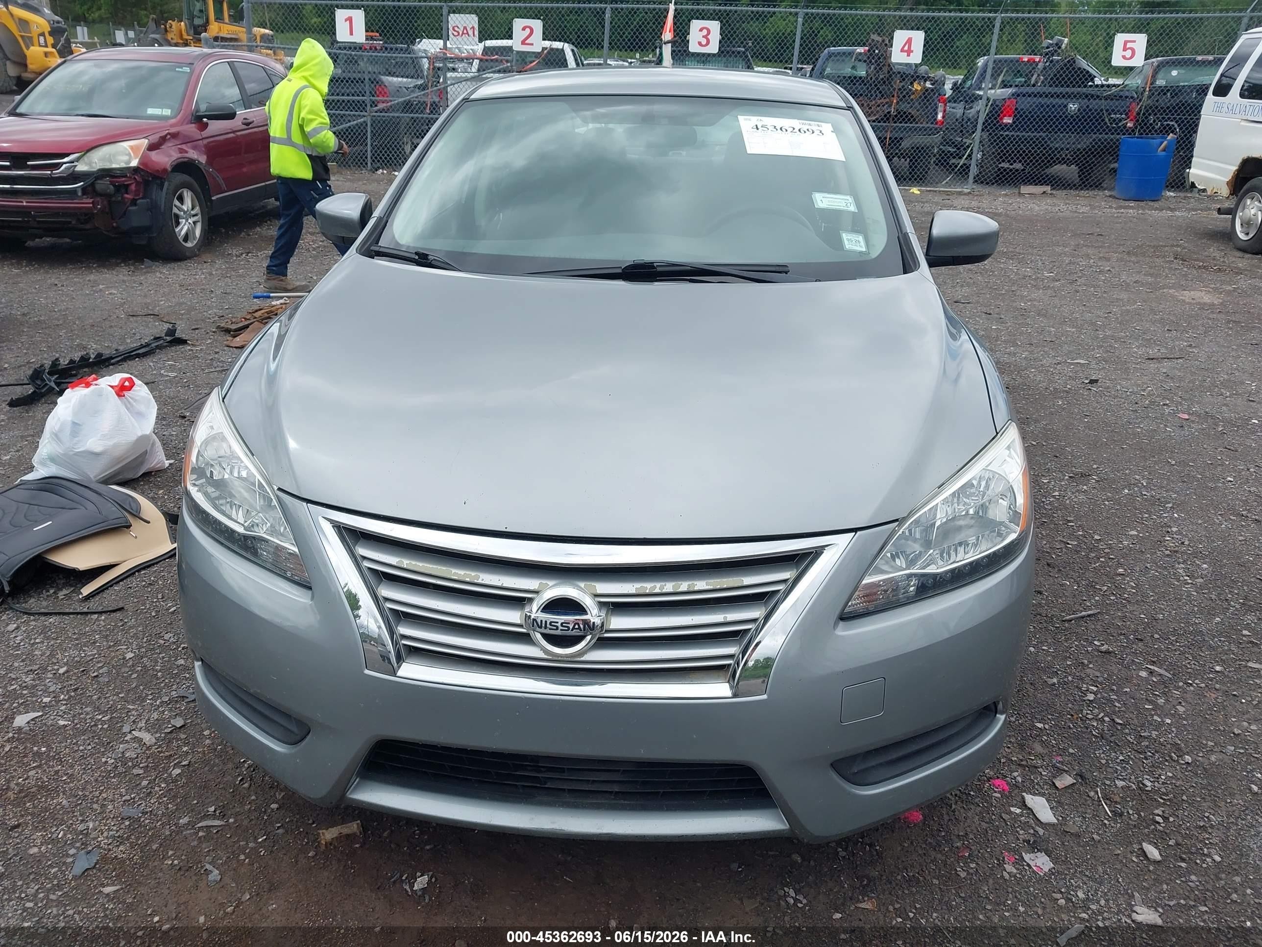 2014 Nissan Sentra Sv Silver vin: 3N1AB7AP5EL634551