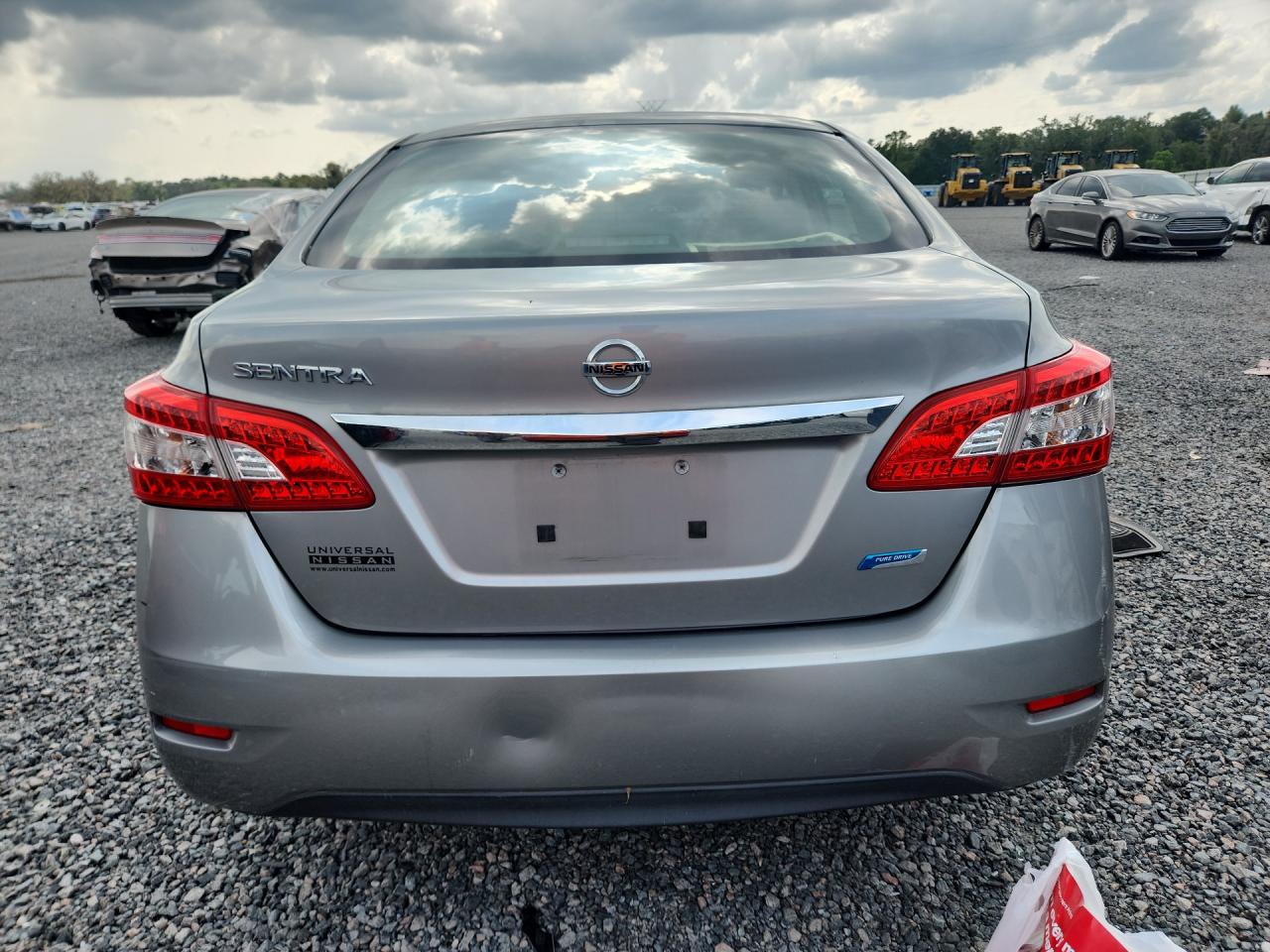 2014 Nissan Sentra S Silver vin: 3N1AB7AP5EL694734