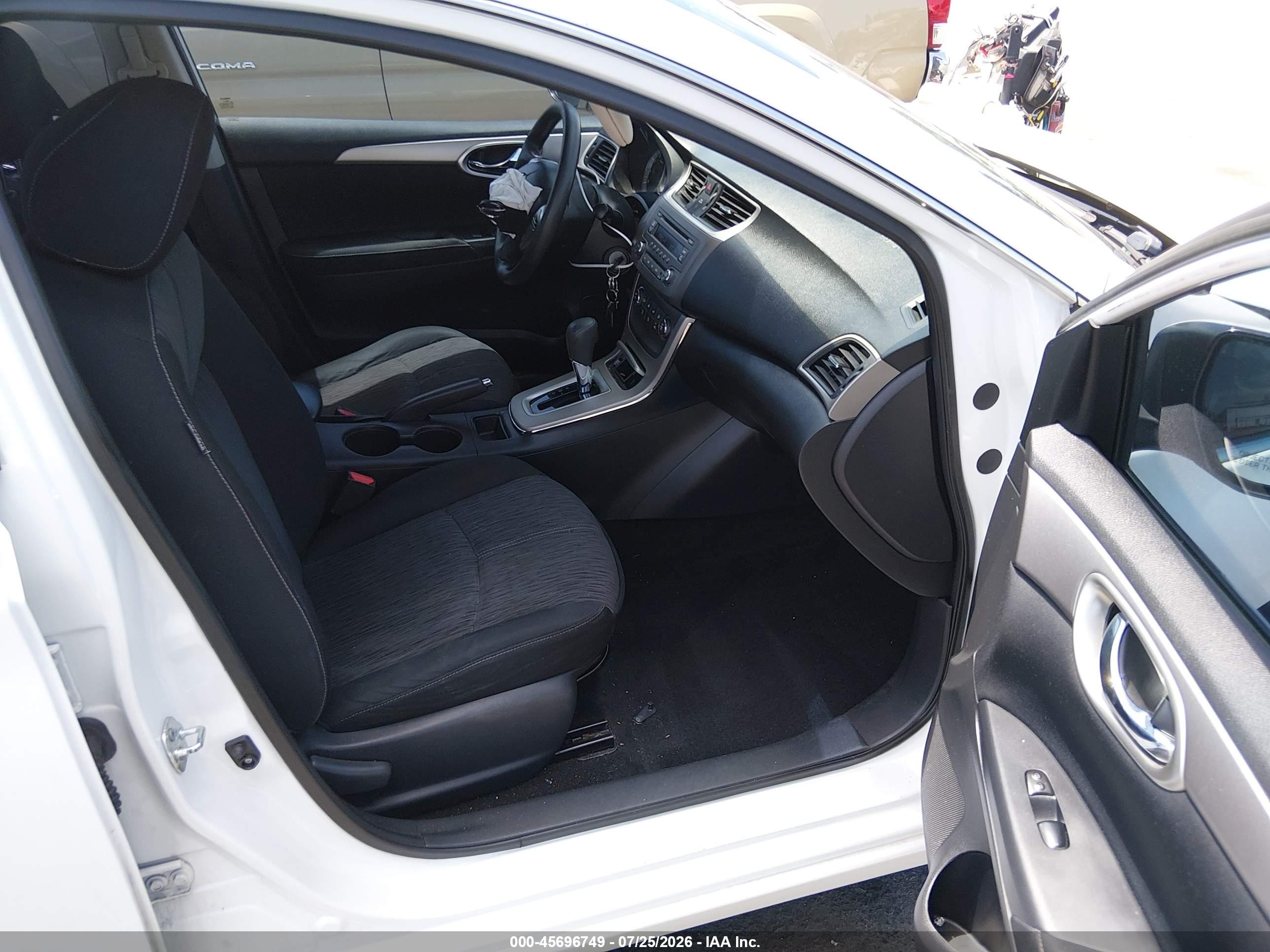 2014 Nissan Sentra Sv Белый vin: 3N1AB7AP5EL696225