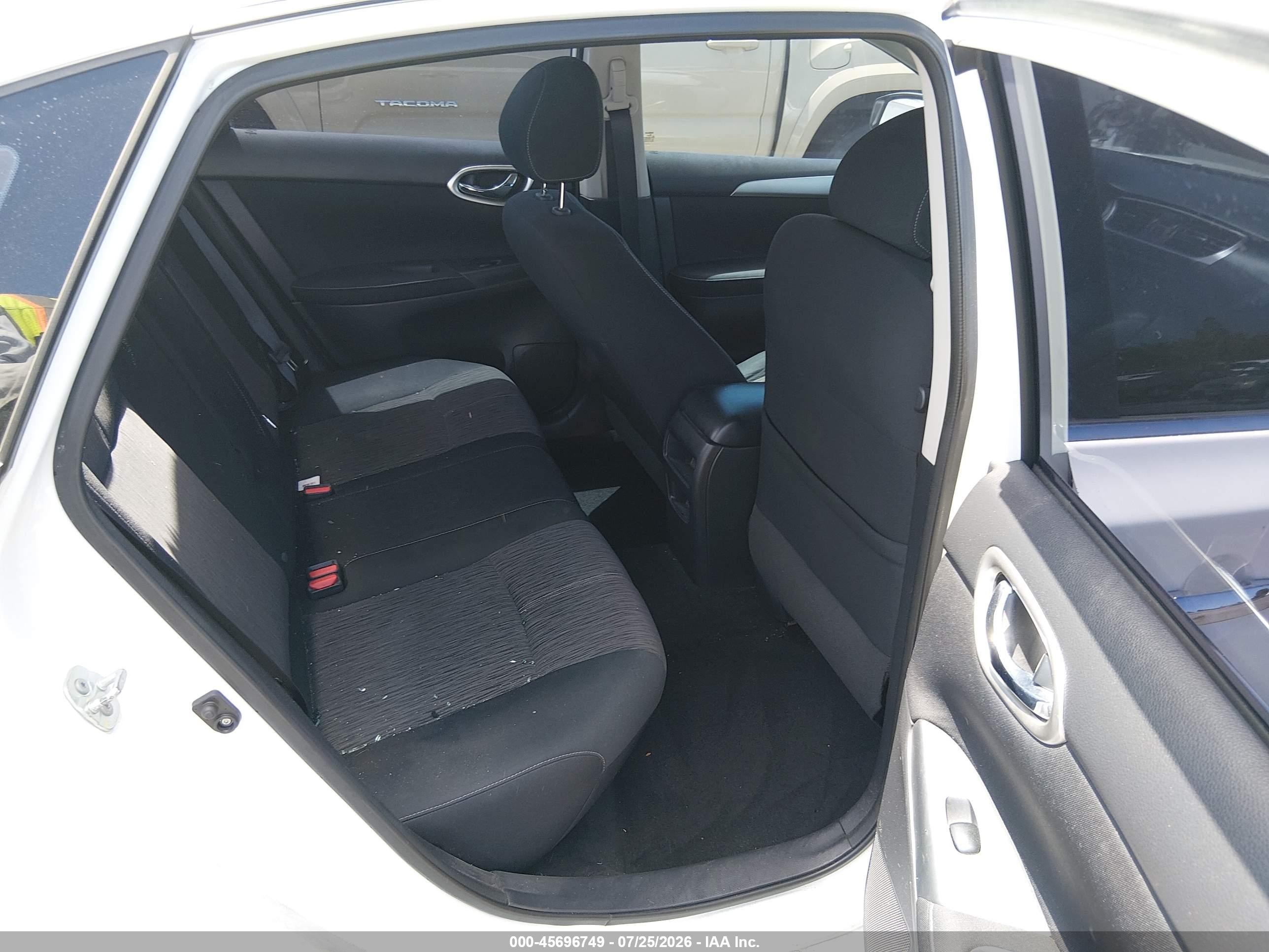 2014 Nissan Sentra Sv Белый vin: 3N1AB7AP5EL696225