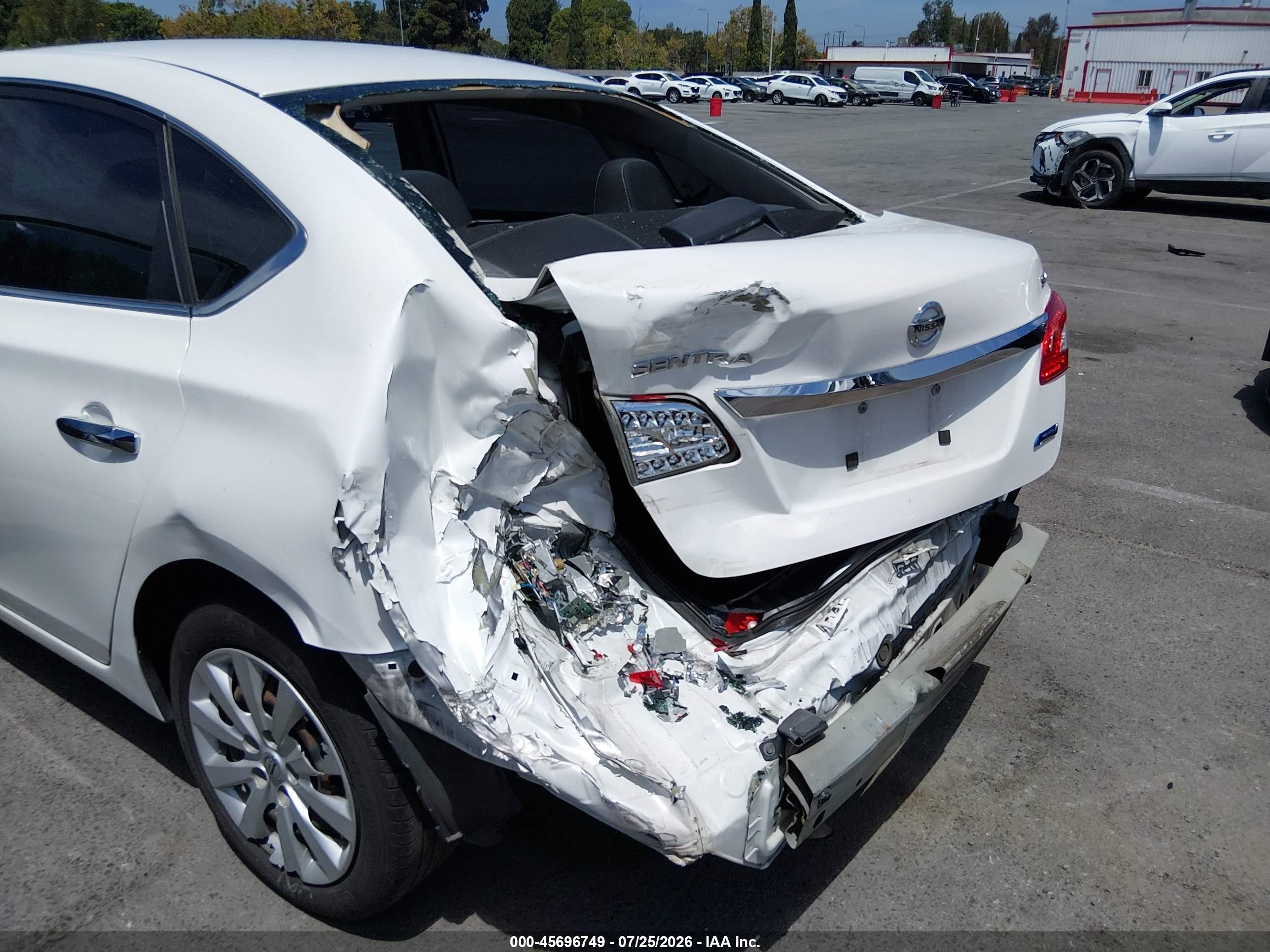 2014 Nissan Sentra Sv Белый vin: 3N1AB7AP5EL696225