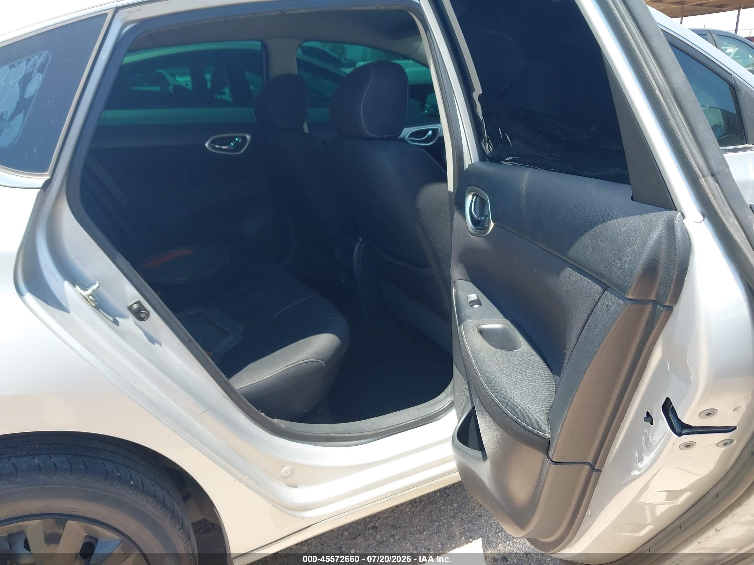 2014 Nissan Sentra S Silver vin: 3N1AB7AP5EY206126