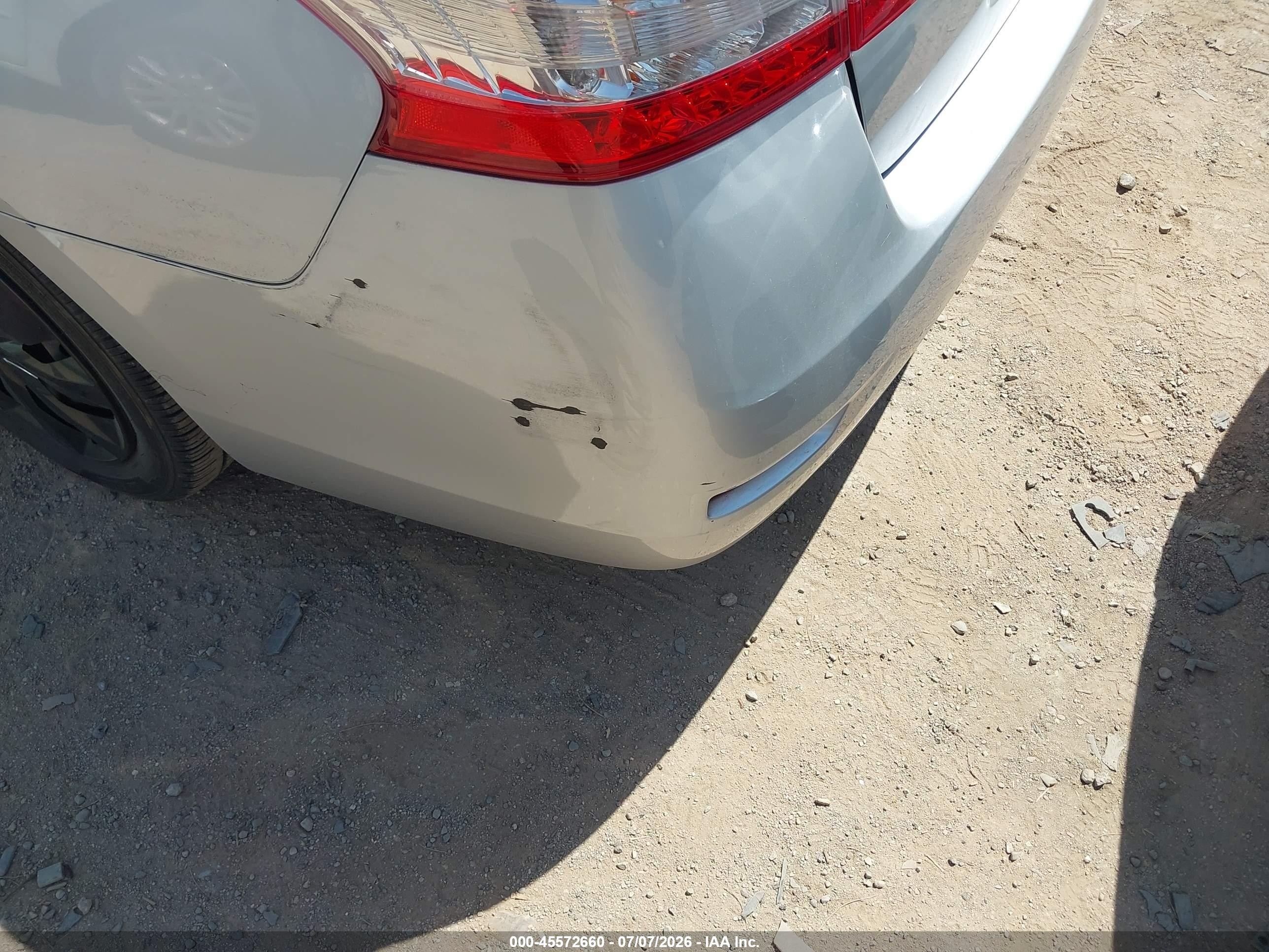 2014 Nissan Sentra S Silver vin: 3N1AB7AP5EY206126