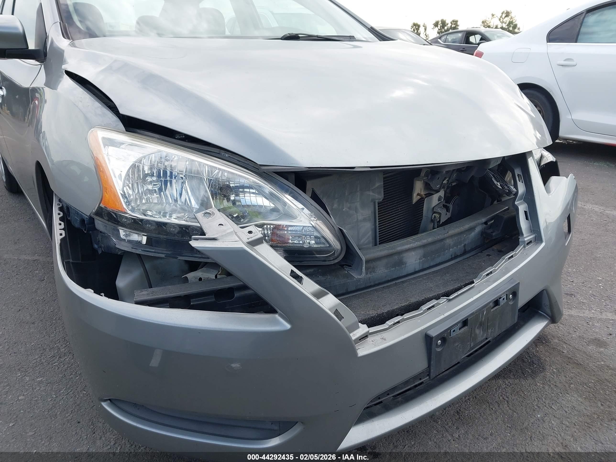 2014 Nissan Sentra S Silver vin: 3N1AB7AP5EY235500