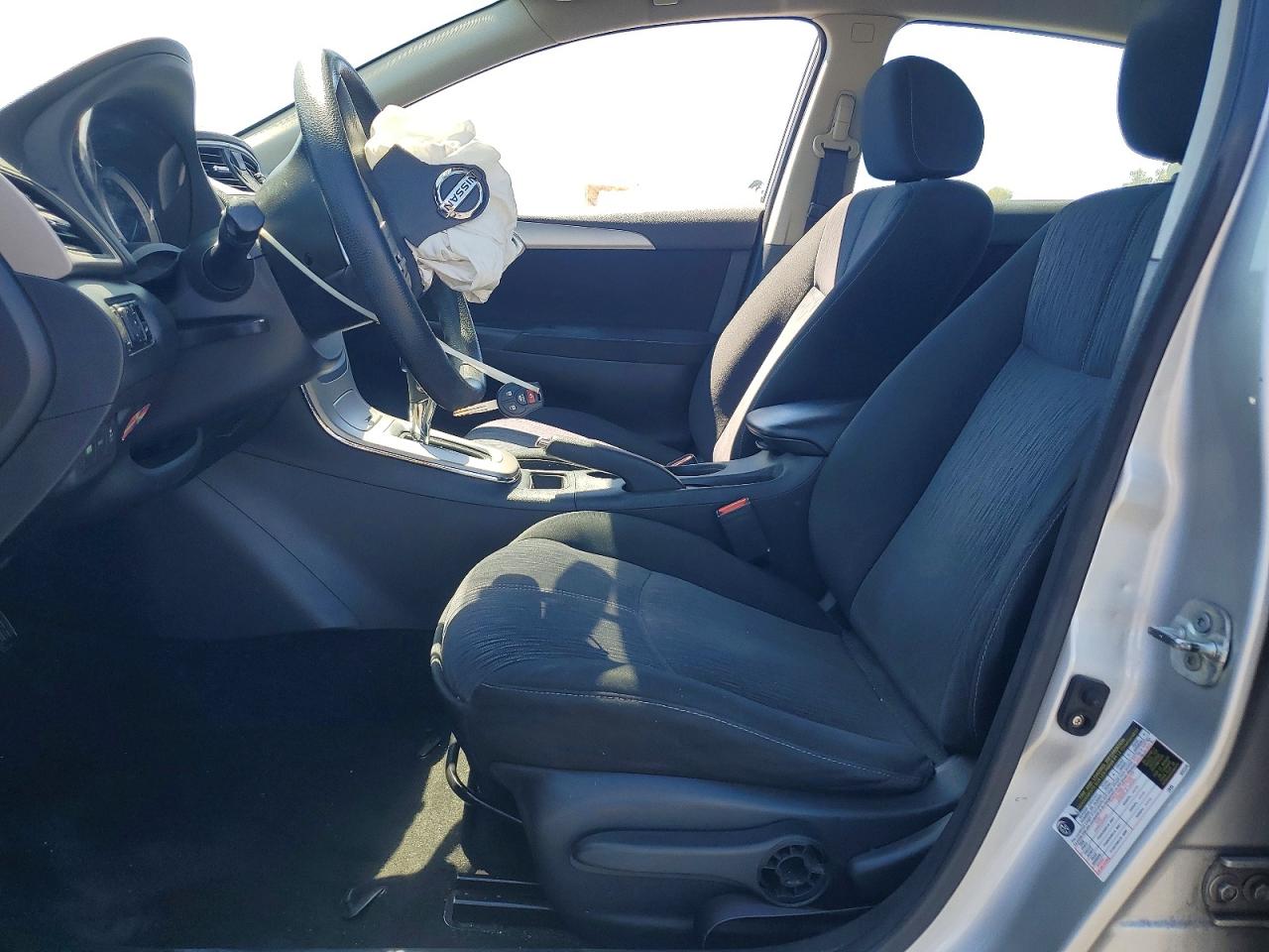 2014 Nissan Sentra Sv Серебряный vin: 3N1AB7AP5EY235724