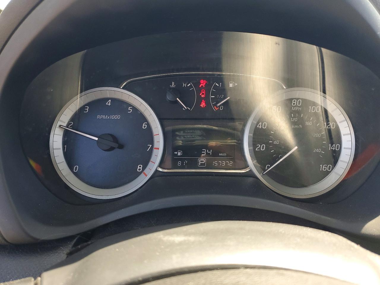 2014 Nissan Sentra Sv Серебряный vin: 3N1AB7AP5EY235724