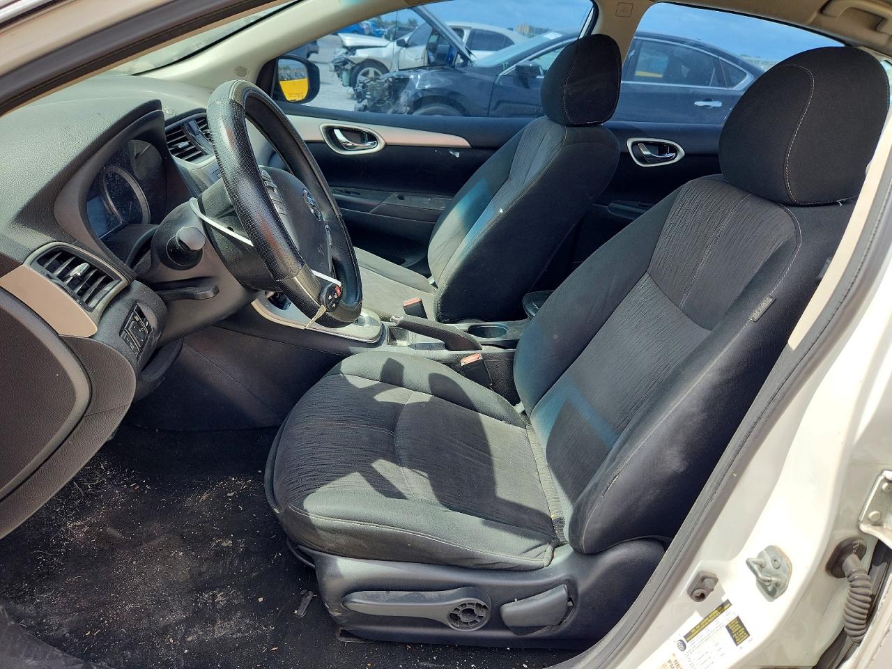 2014 Nissan Sentra Sv Белый vin: 3N1AB7AP5EY250594