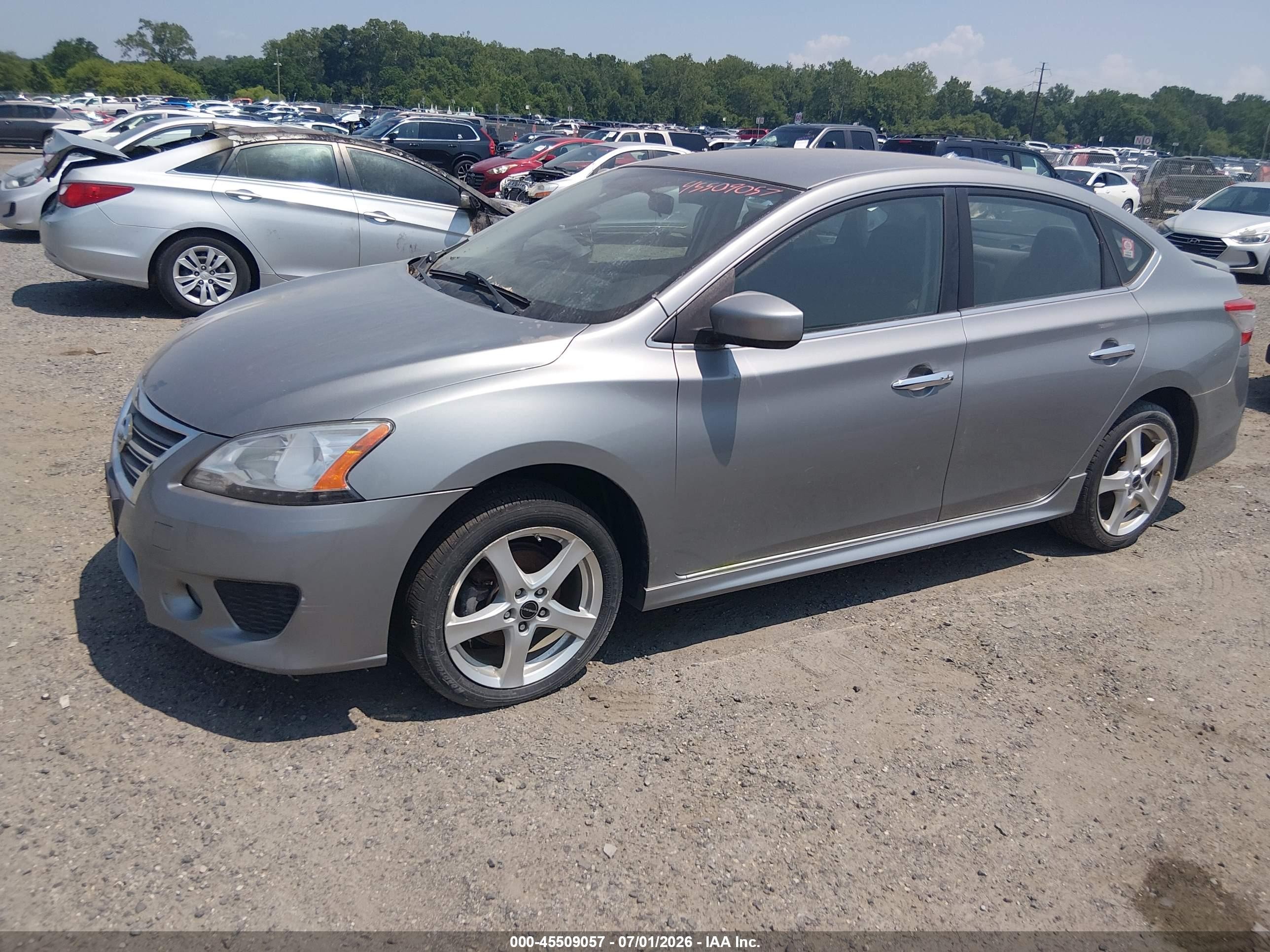 2014 Nissan Sentra Sr Silver vin: 3N1AB7AP5EY273695