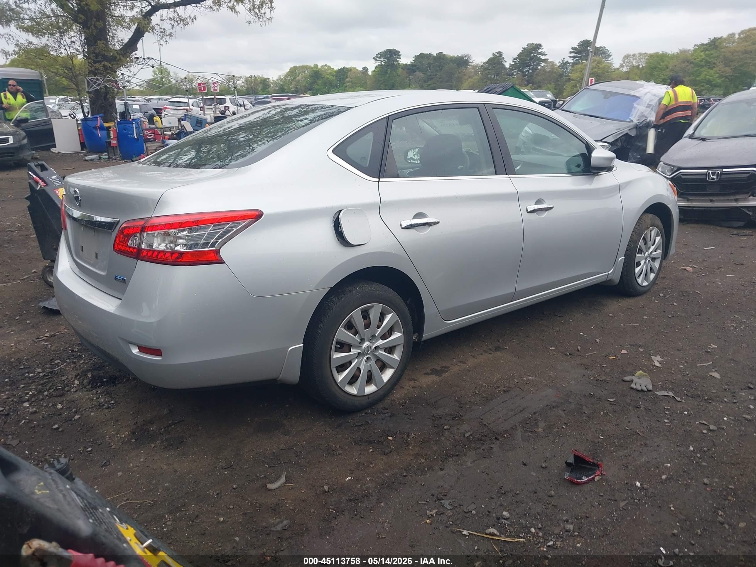 2014 Nissan Sentra S Silver vin: 3N1AB7AP5EY277147