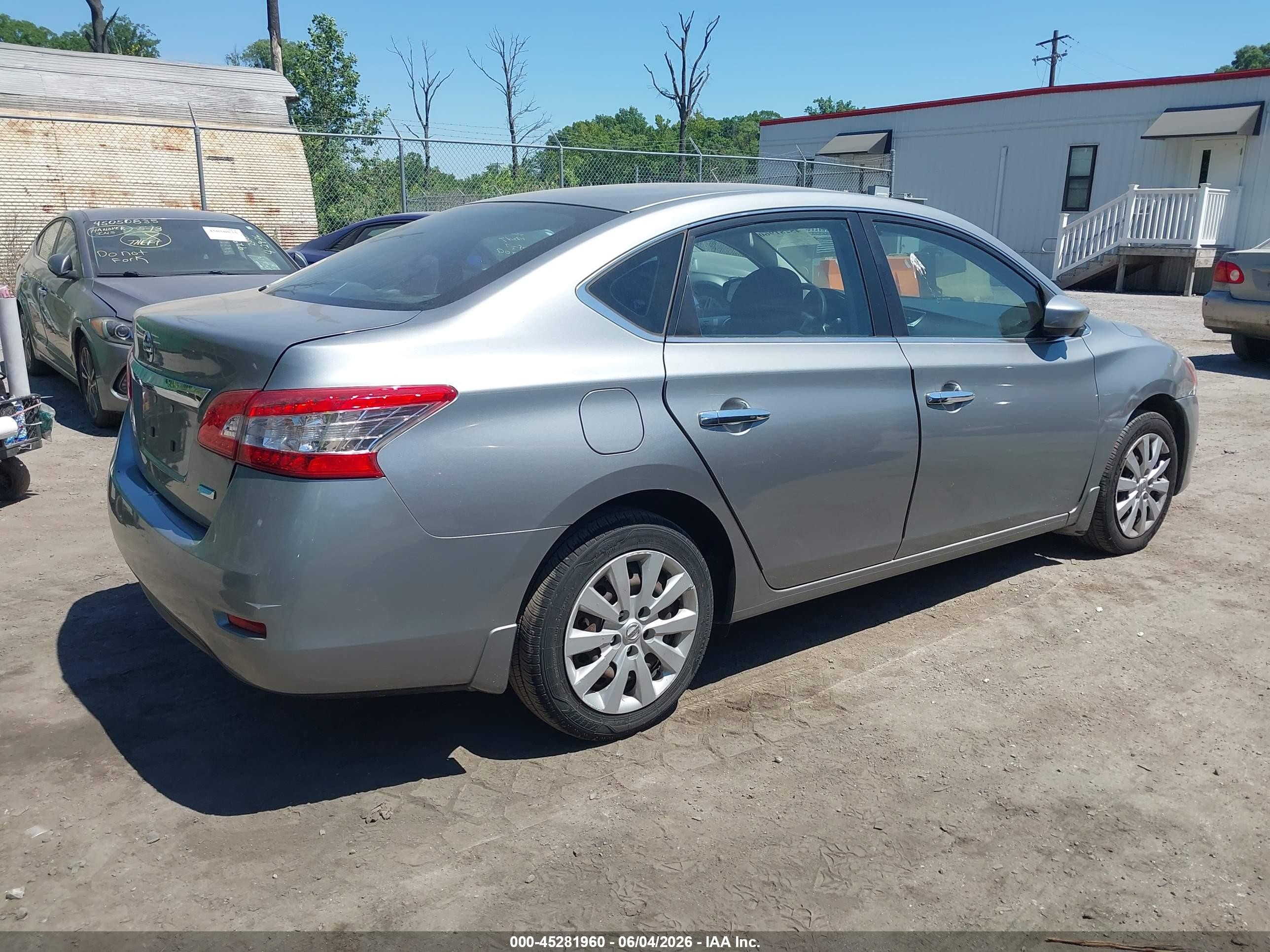 2014 Nissan Sentra S Silver vin: 3N1AB7AP5EY277469