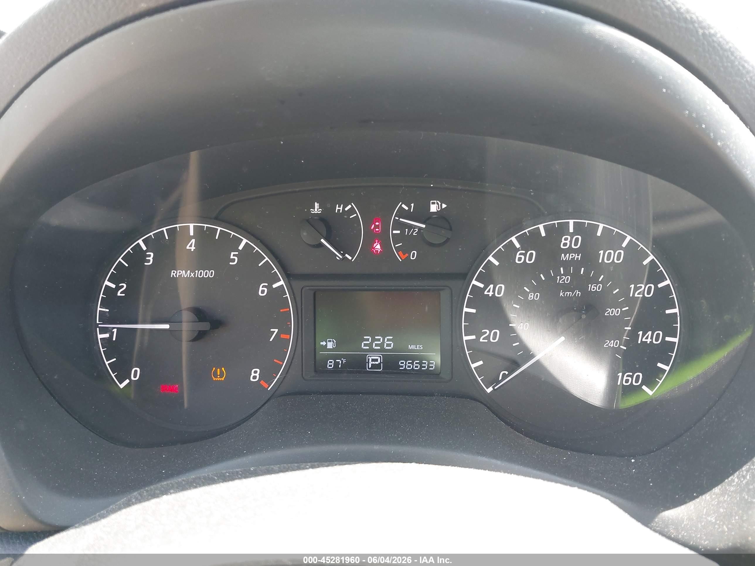 2014 Nissan Sentra S Silver vin: 3N1AB7AP5EY277469