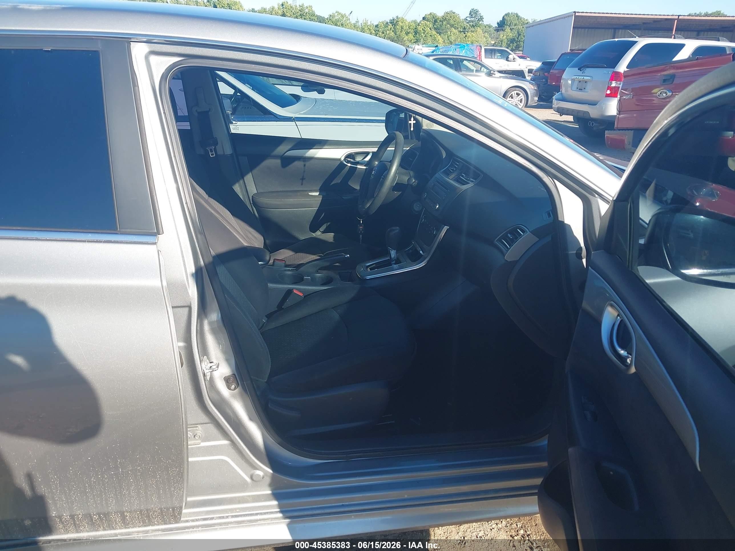 2014 Nissan Sentra Sr Серый vin: 3N1AB7AP5EY286513