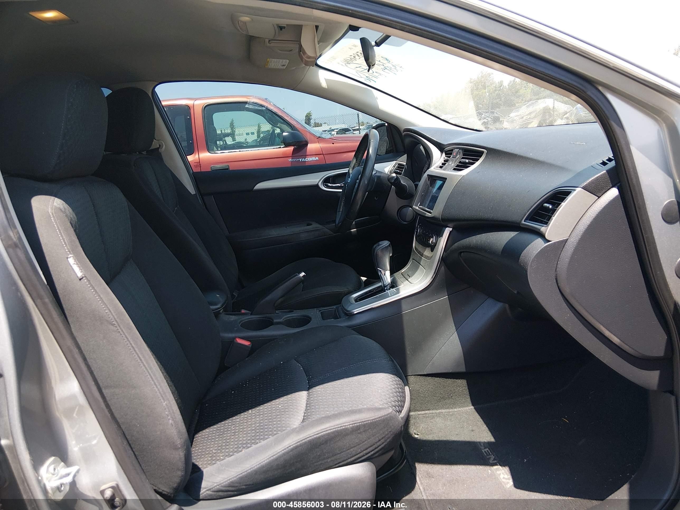 2014 Nissan Sentra Sr Silver vin: 3N1AB7AP5EY304640
