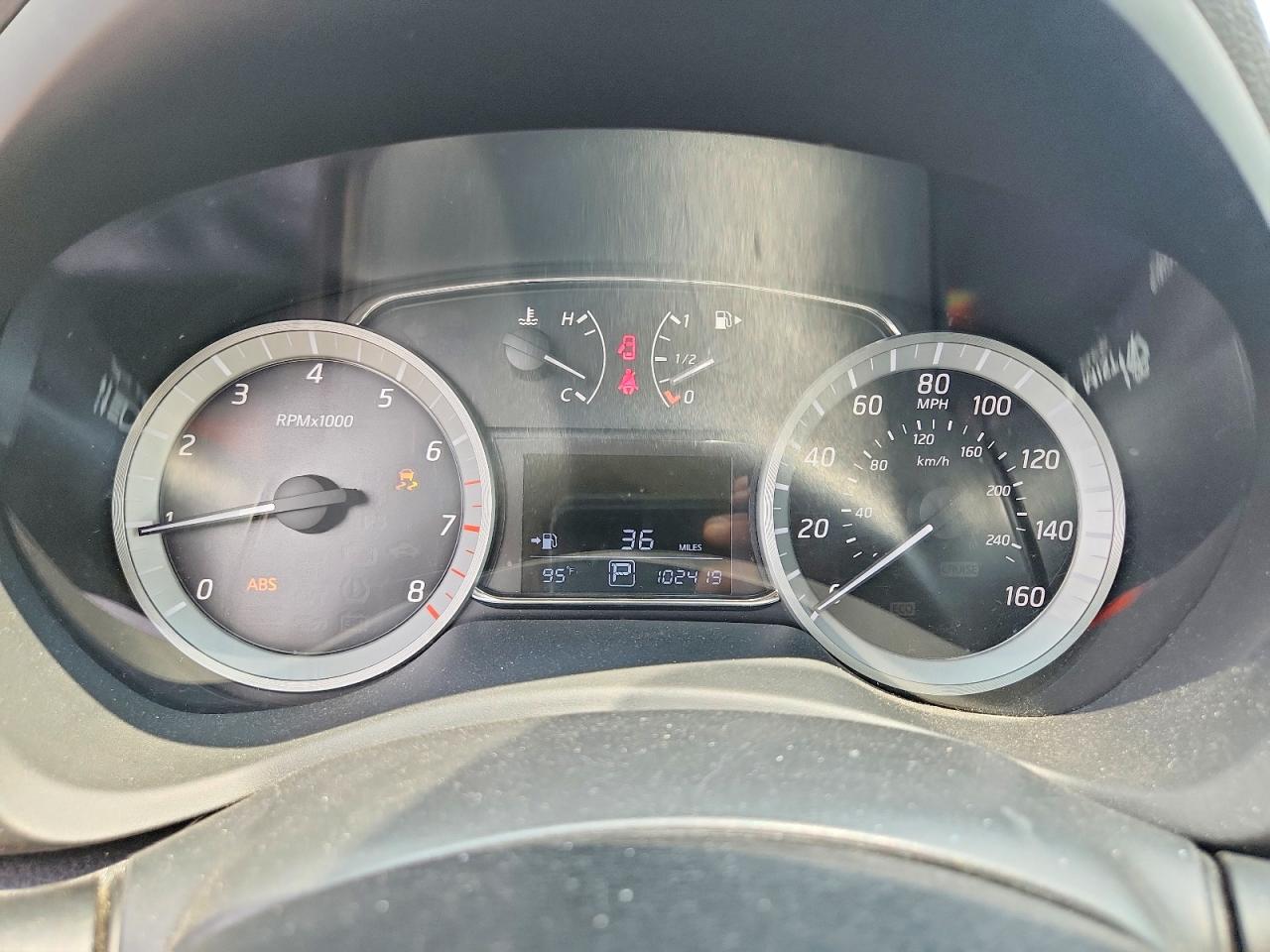 2014 Nissan Sentra Sr Silver vin: 3N1AB7AP5EY306730