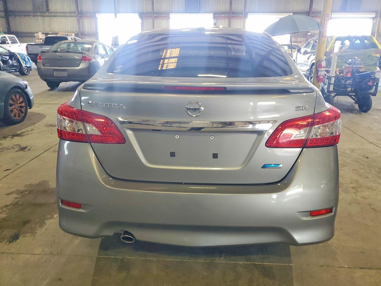 2014 Nissan Sentra Sr Silver vin: 3N1AB7AP5EY315122