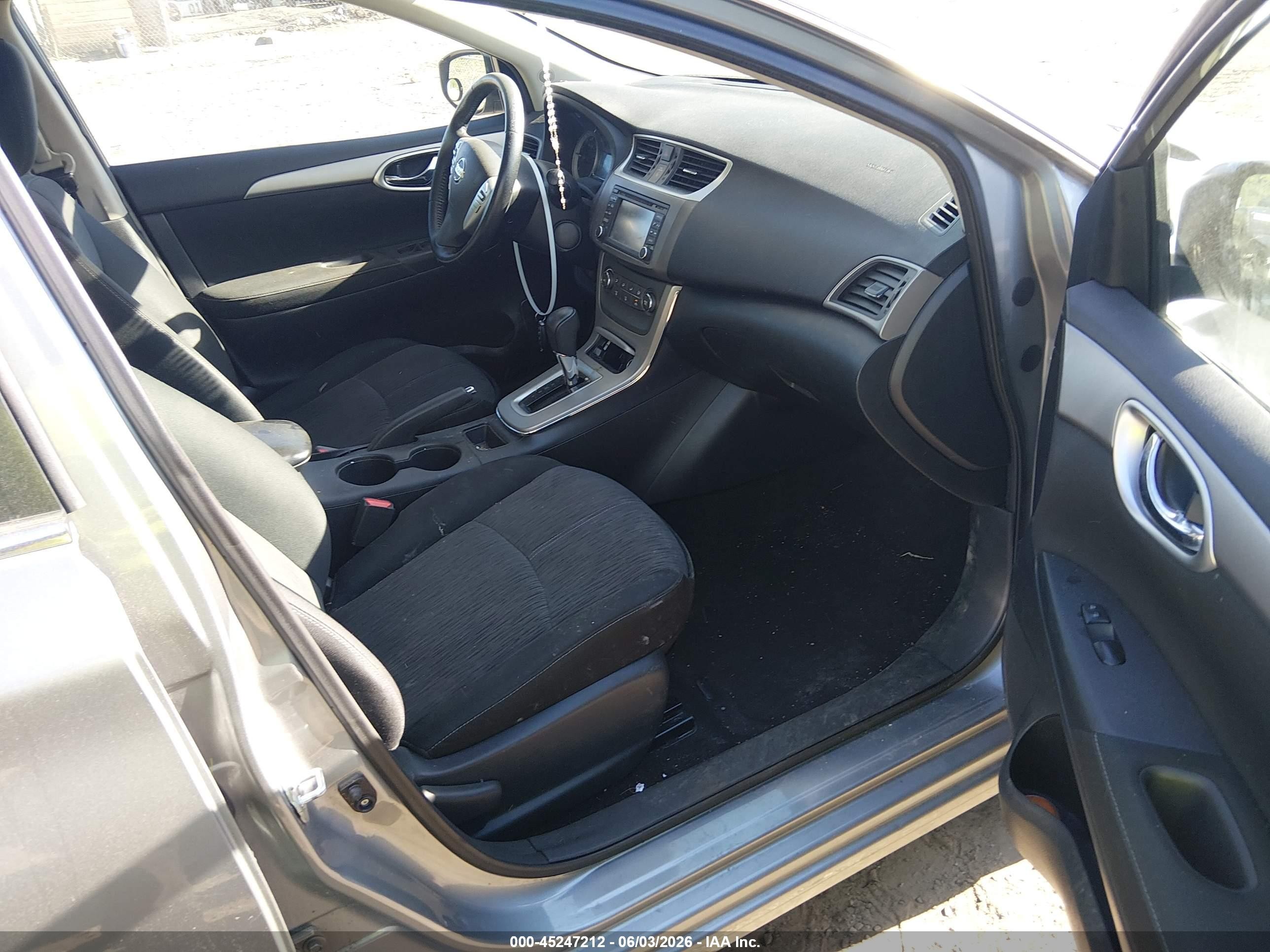 2014 Nissan Sentra Sv Silver vin: 3N1AB7AP5EY318182