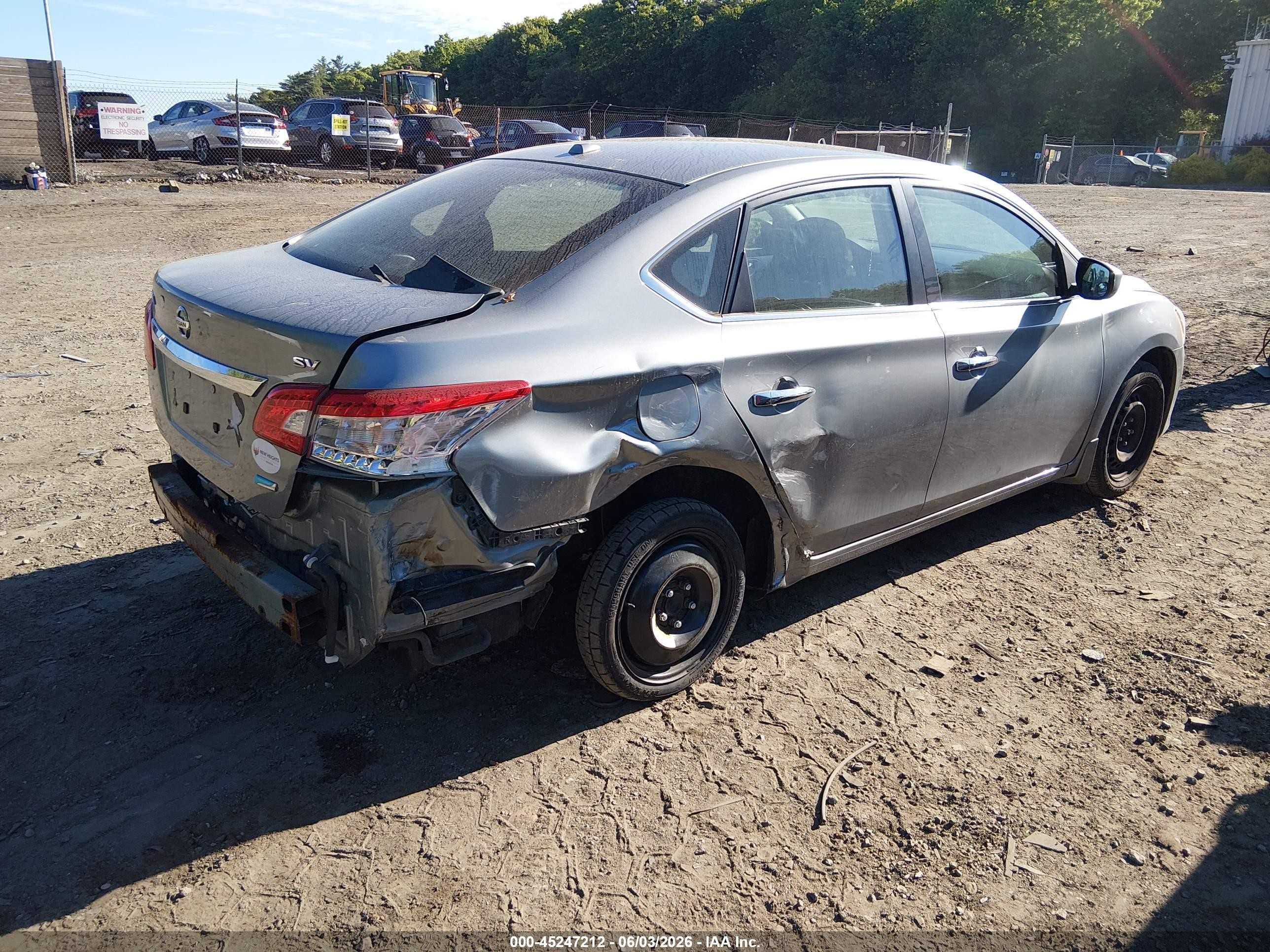 2014 Nissan Sentra Sv Silver vin: 3N1AB7AP5EY318182