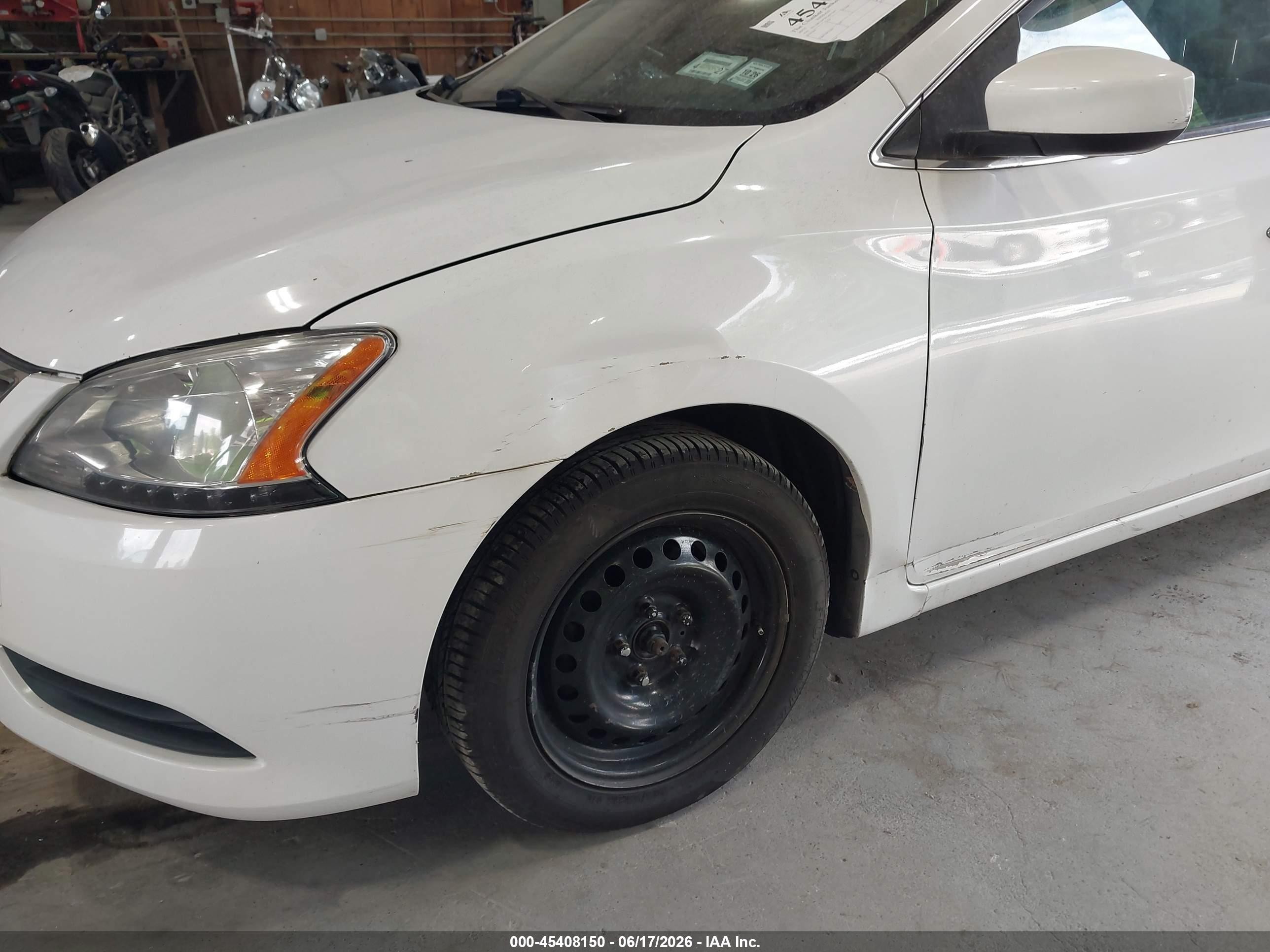 2015 Nissan Sentra Fe+ S/s/sl/sr/sv Белый vin: 3N1AB7AP5FL657393
