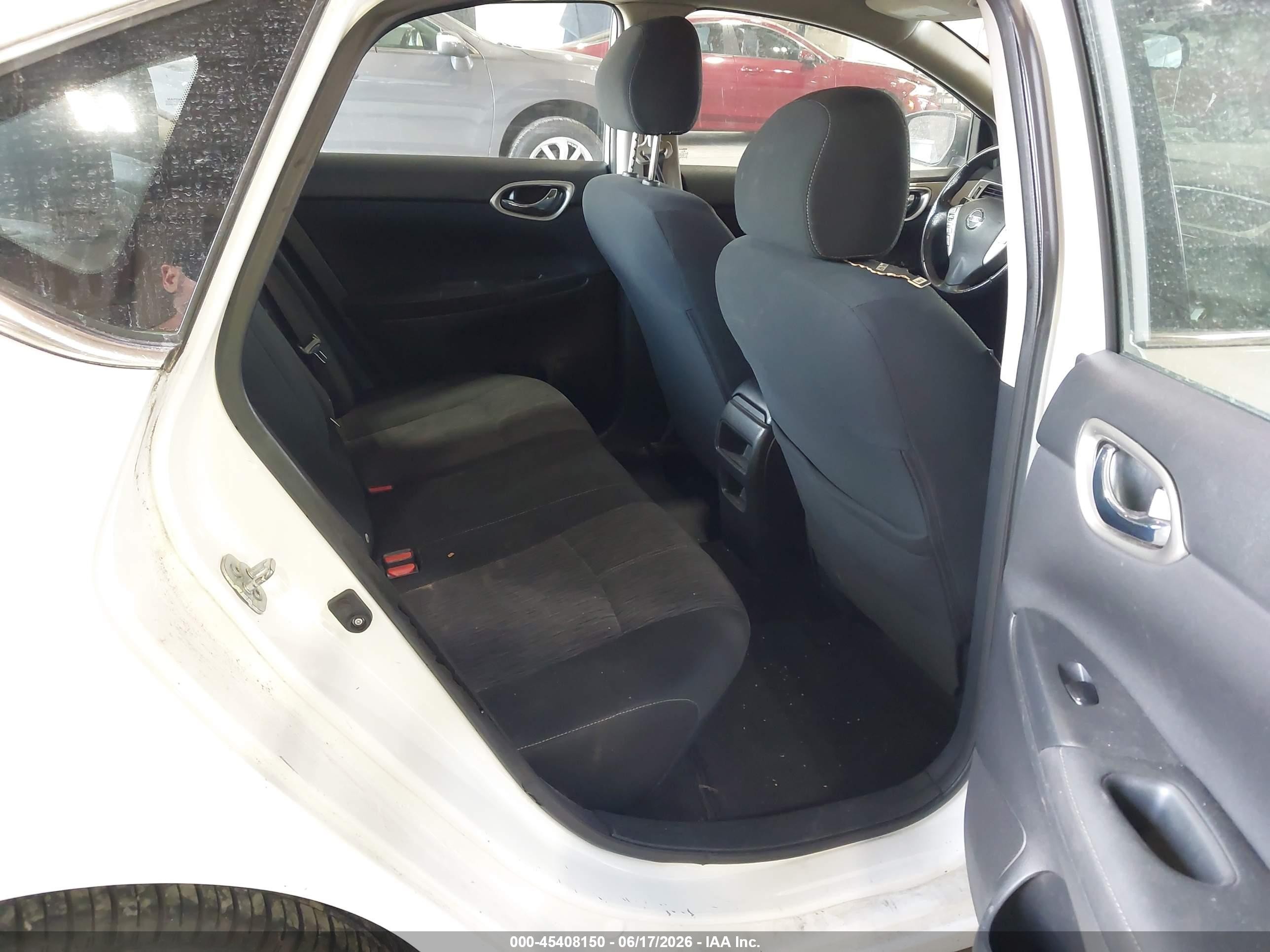 2015 Nissan Sentra Fe+ S/s/sl/sr/sv Белый vin: 3N1AB7AP5FL657393