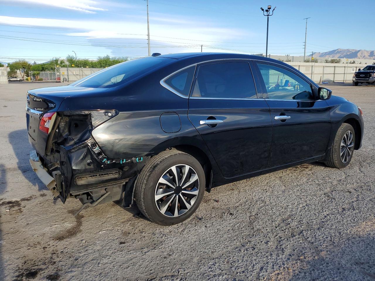 2015 Nissan Sentra Sv Black vin: 3N1AB7AP5FL681693