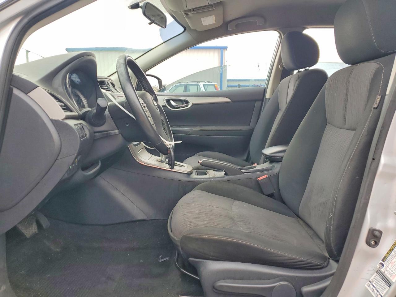 2015 Nissan Sentra Sv Серебряный vin: 3N1AB7AP5FY228631