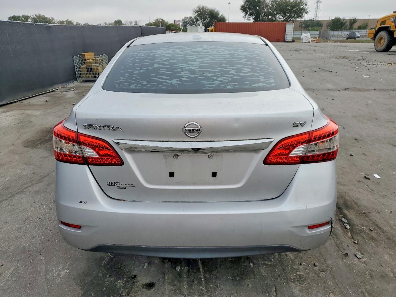 2015 Nissan Sentra Sv Серебряный vin: 3N1AB7AP5FY228631