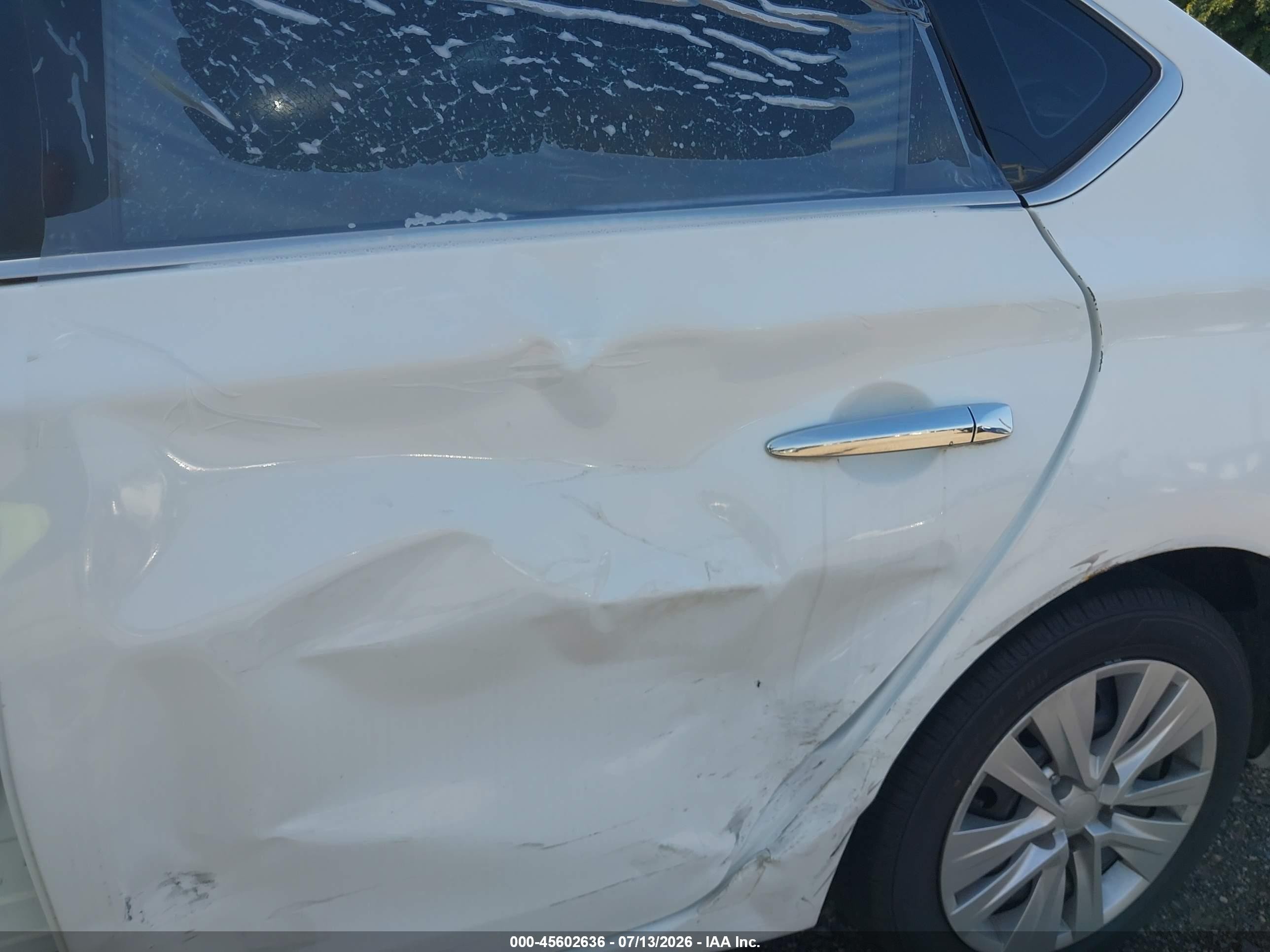 2015 Nissan Sentra Fe+ S/s/sl/sr/sv White vin: 3N1AB7AP5FY248412