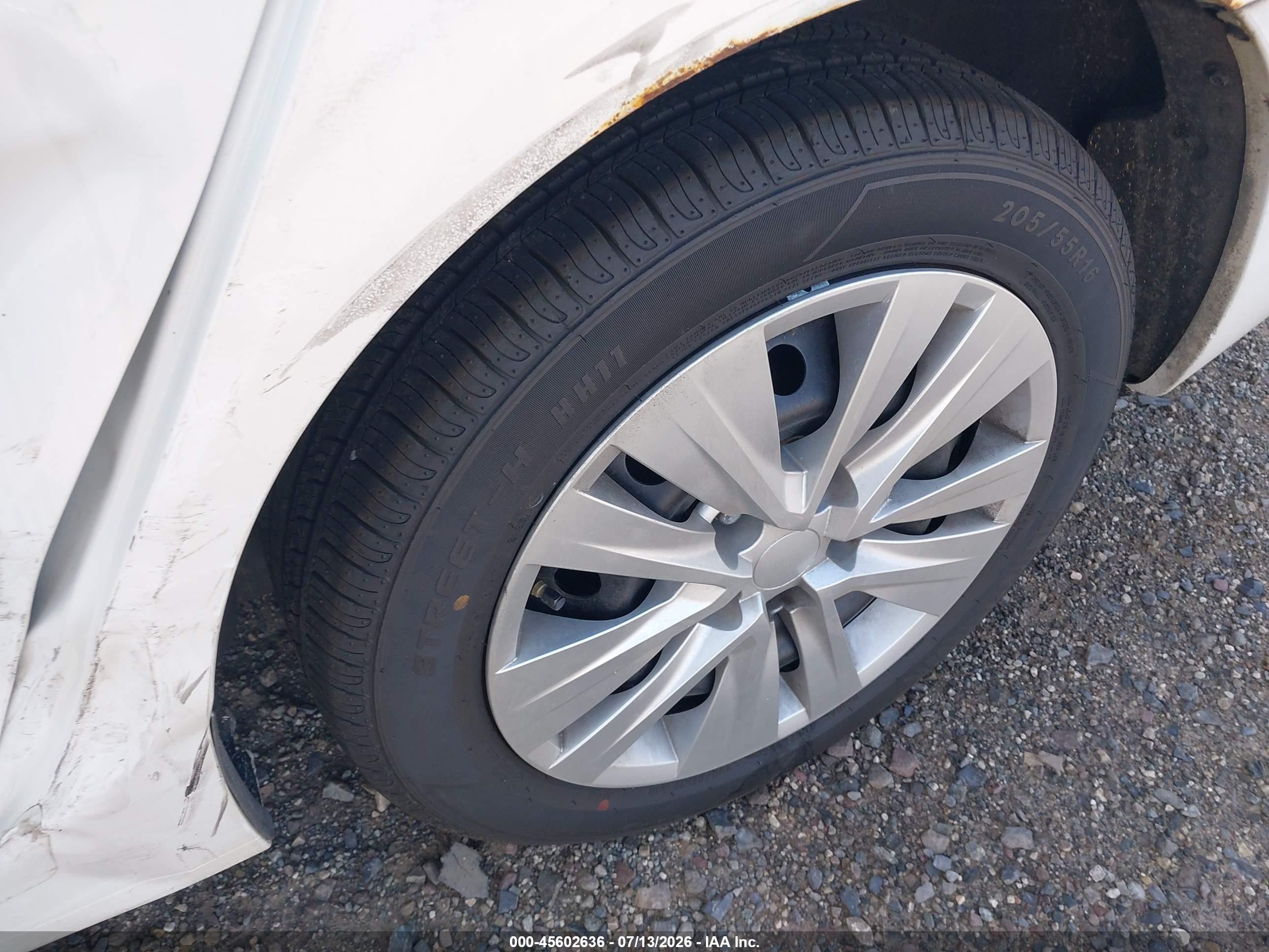 2015 Nissan Sentra Fe+ S/s/sl/sr/sv White vin: 3N1AB7AP5FY248412