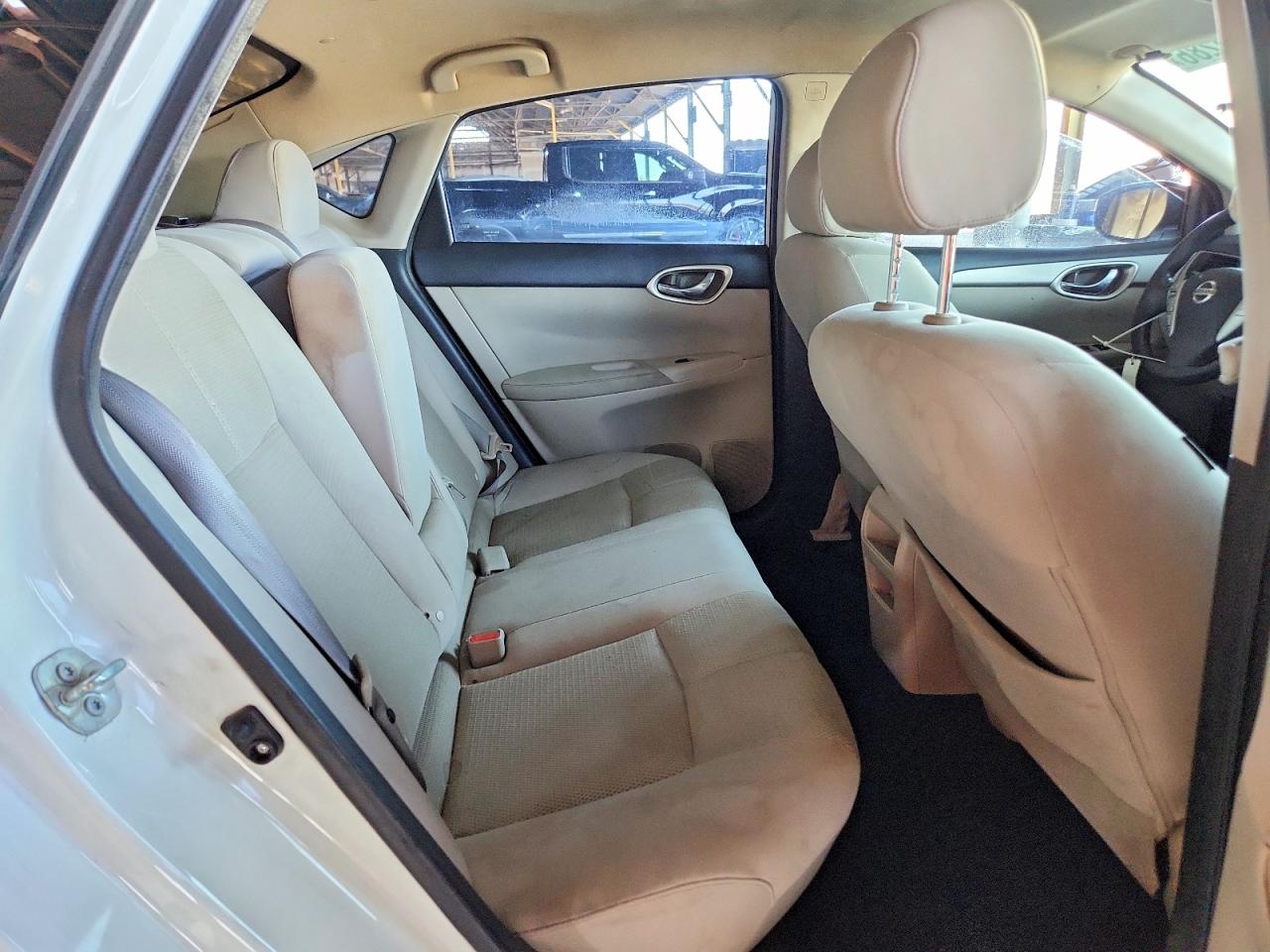 2015 Nissan Sentra S White vin: 3N1AB7AP5FY262889