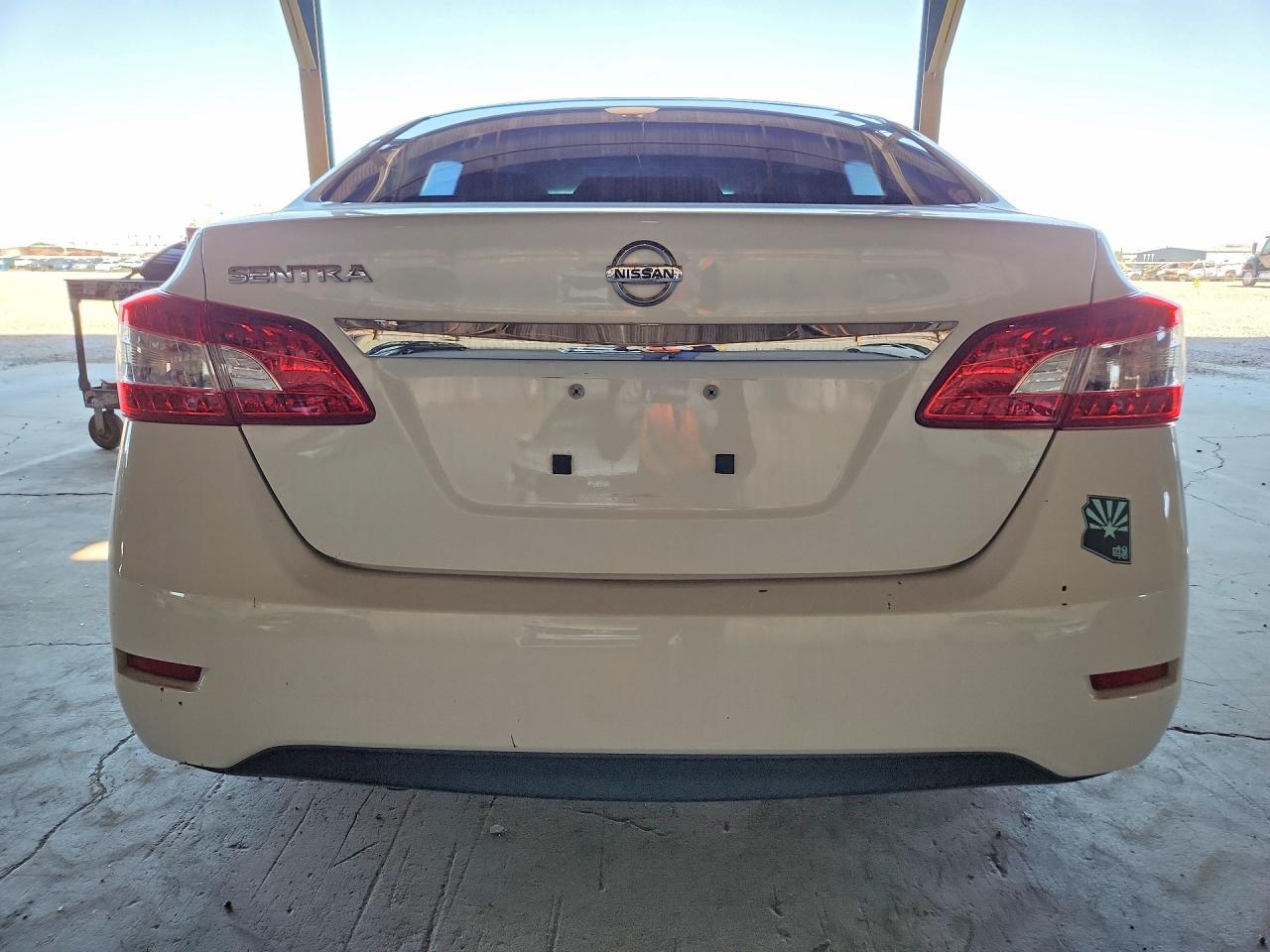 2015 Nissan Sentra S White vin: 3N1AB7AP5FY262889