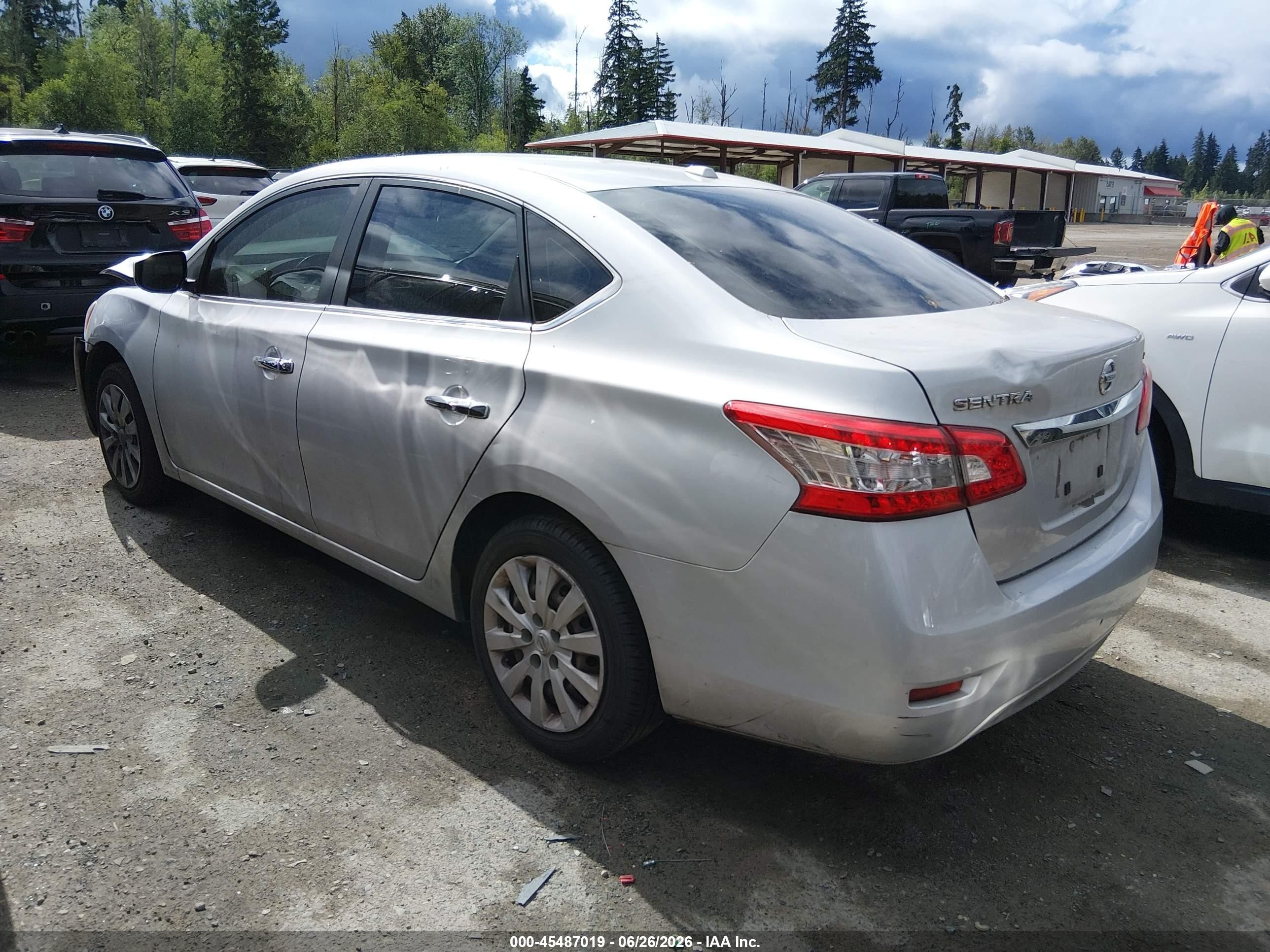 2015 Nissan Sentra Fe+ S/s/sl/sr/sv Silver vin: 3N1AB7AP5FY275321