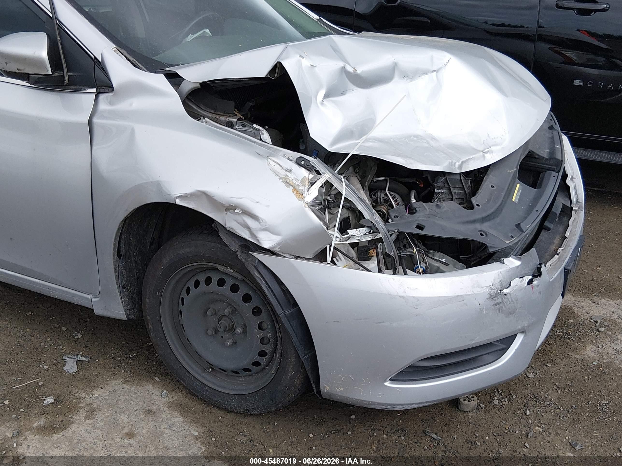 2015 Nissan Sentra Fe+ S/s/sl/sr/sv Silver vin: 3N1AB7AP5FY275321