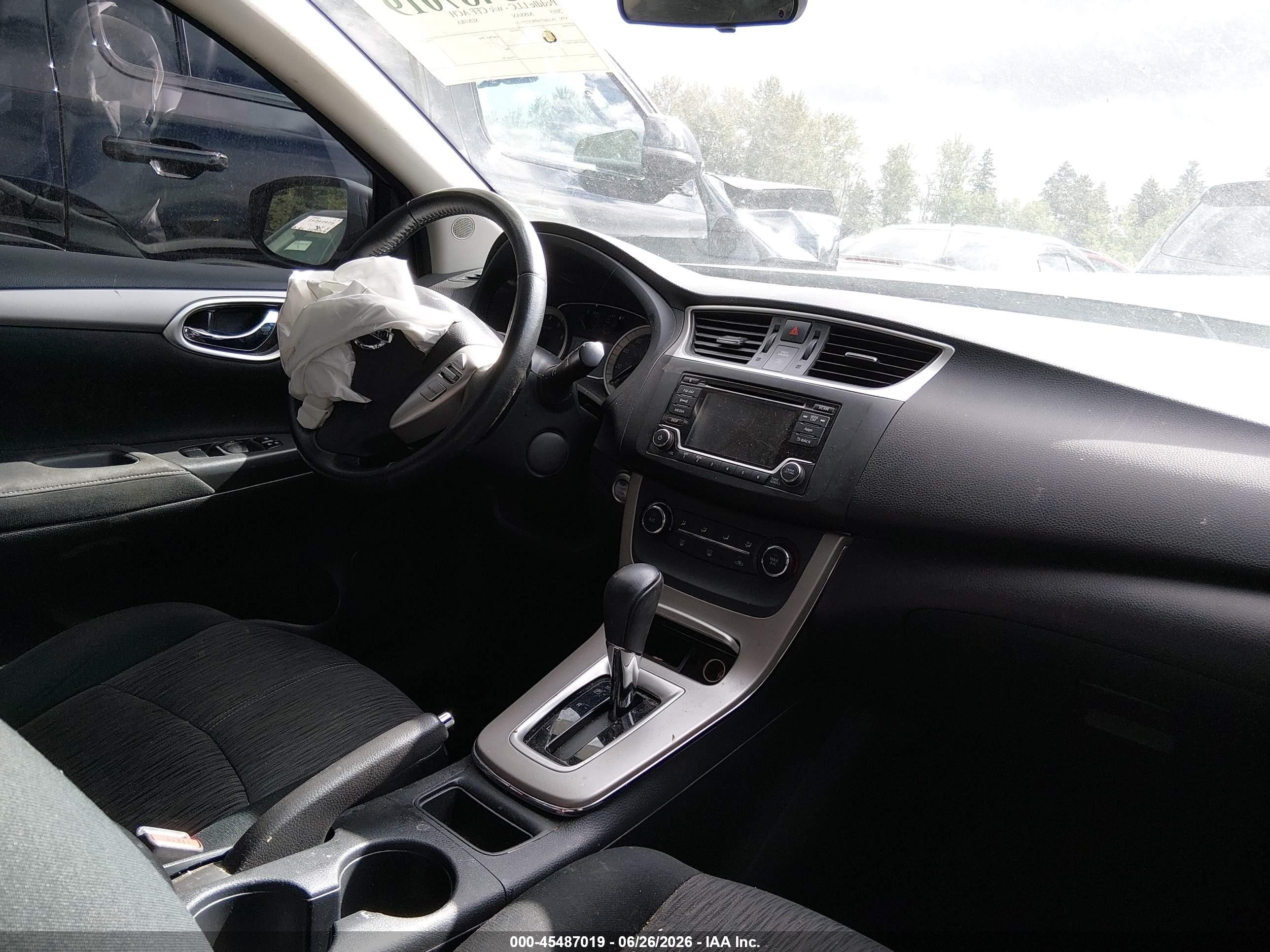 2015 Nissan Sentra Fe+ S/s/sl/sr/sv Silver vin: 3N1AB7AP5FY275321