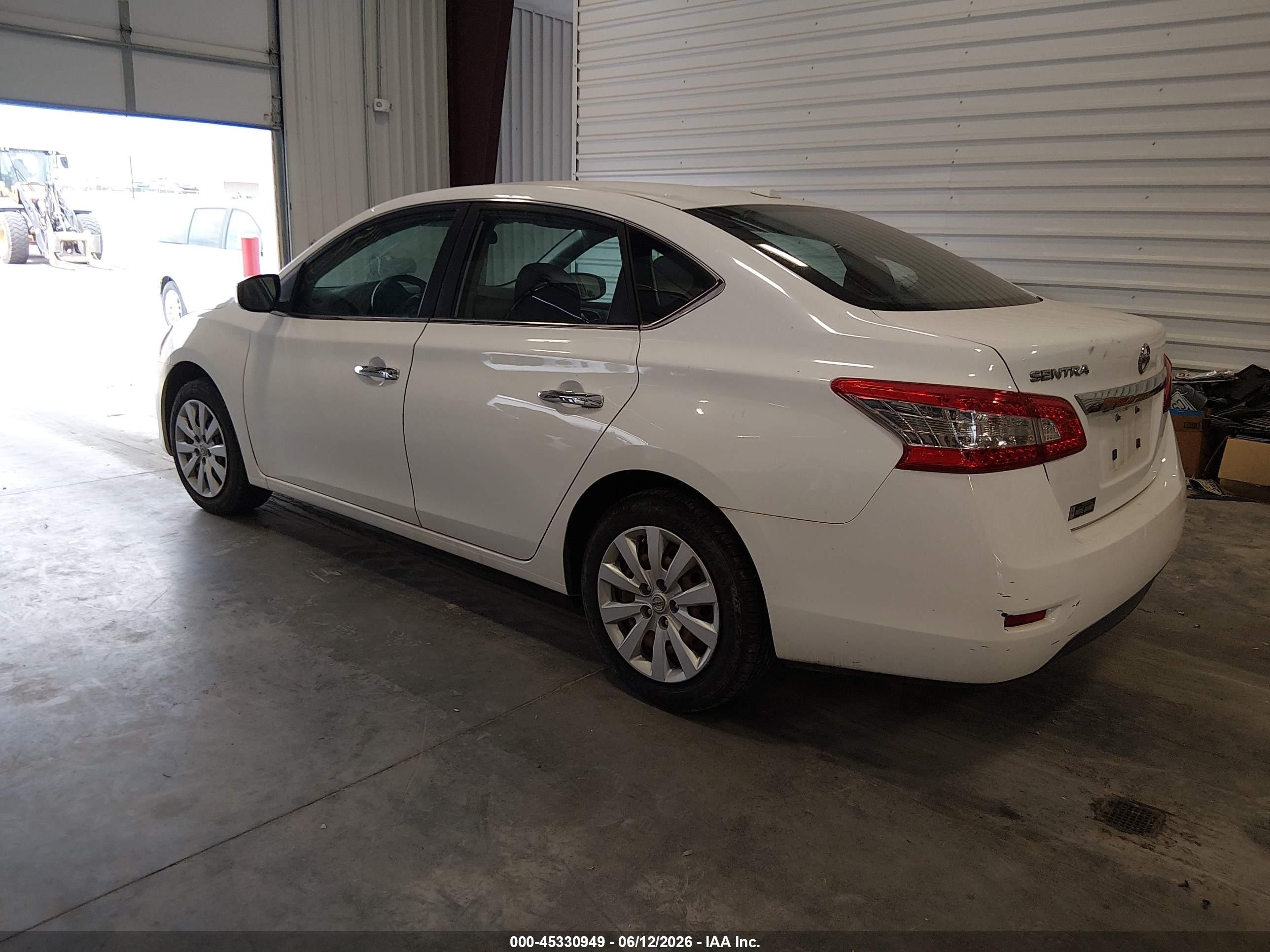 2015 Nissan Sentra Fe+ S/s/sl/sr/sv Белый vin: 3N1AB7AP5FY276985