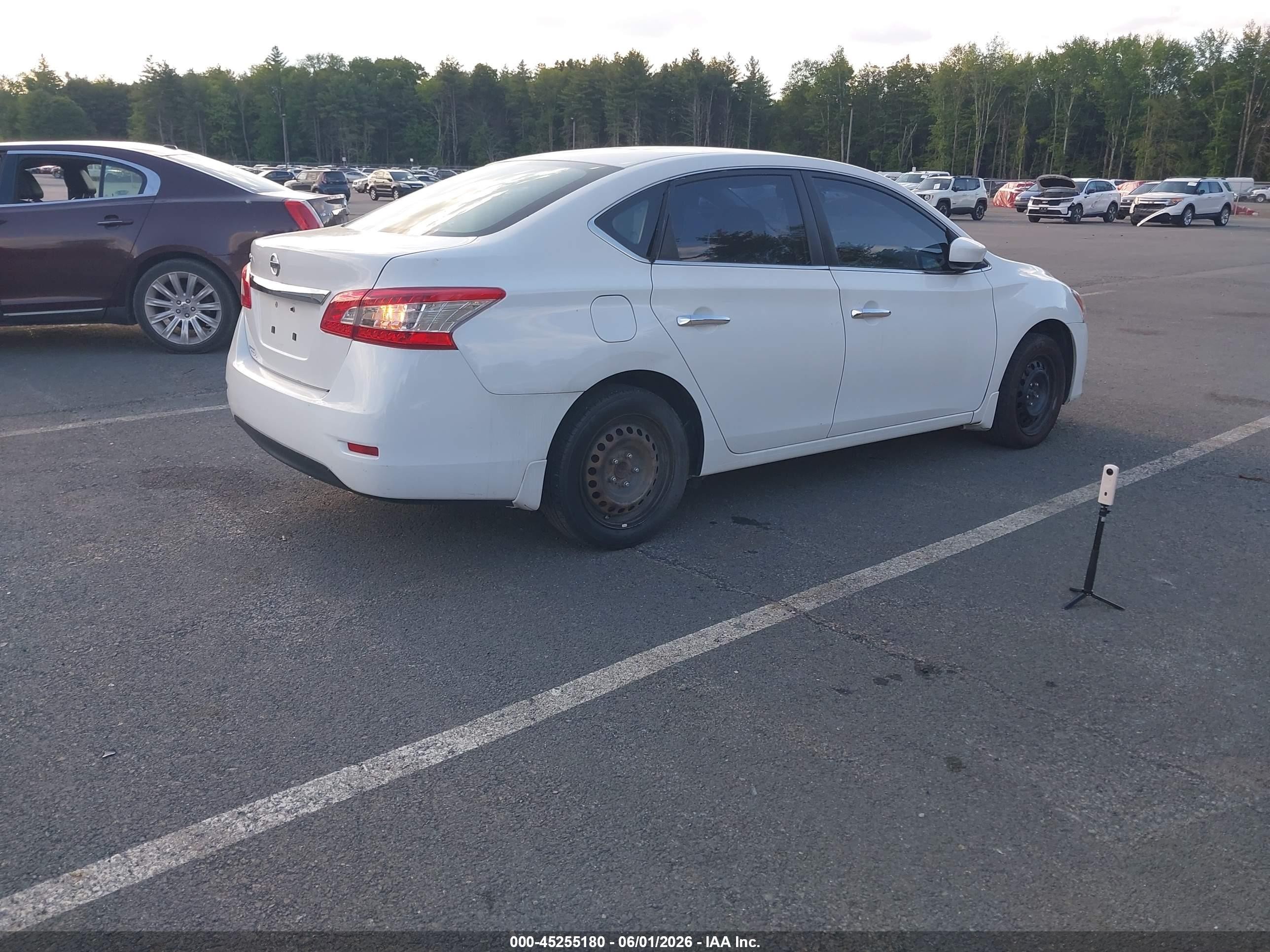 2015 Nissan Sentra S White vin: 3N1AB7AP5FY278297