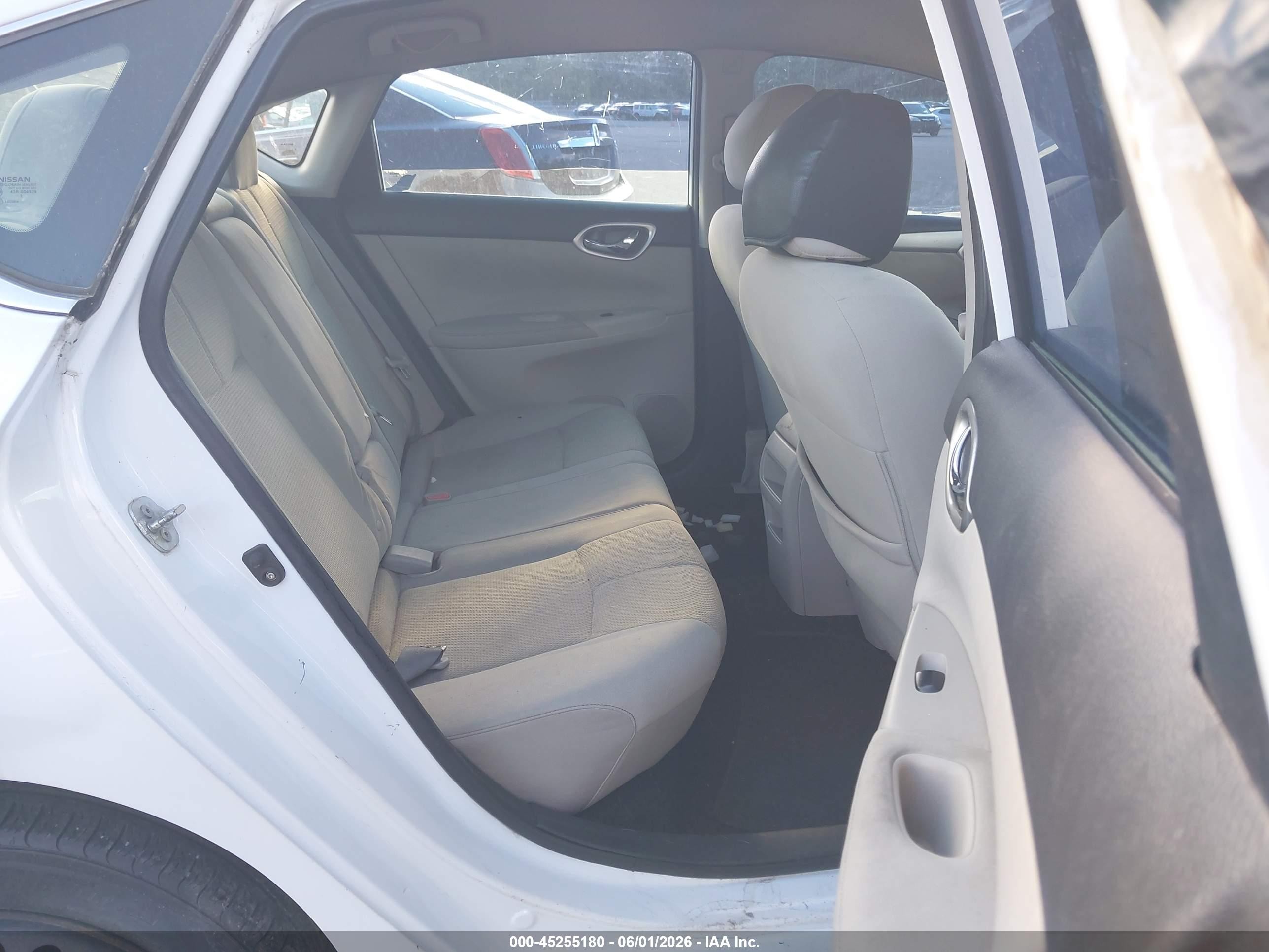 2015 Nissan Sentra S White vin: 3N1AB7AP5FY278297