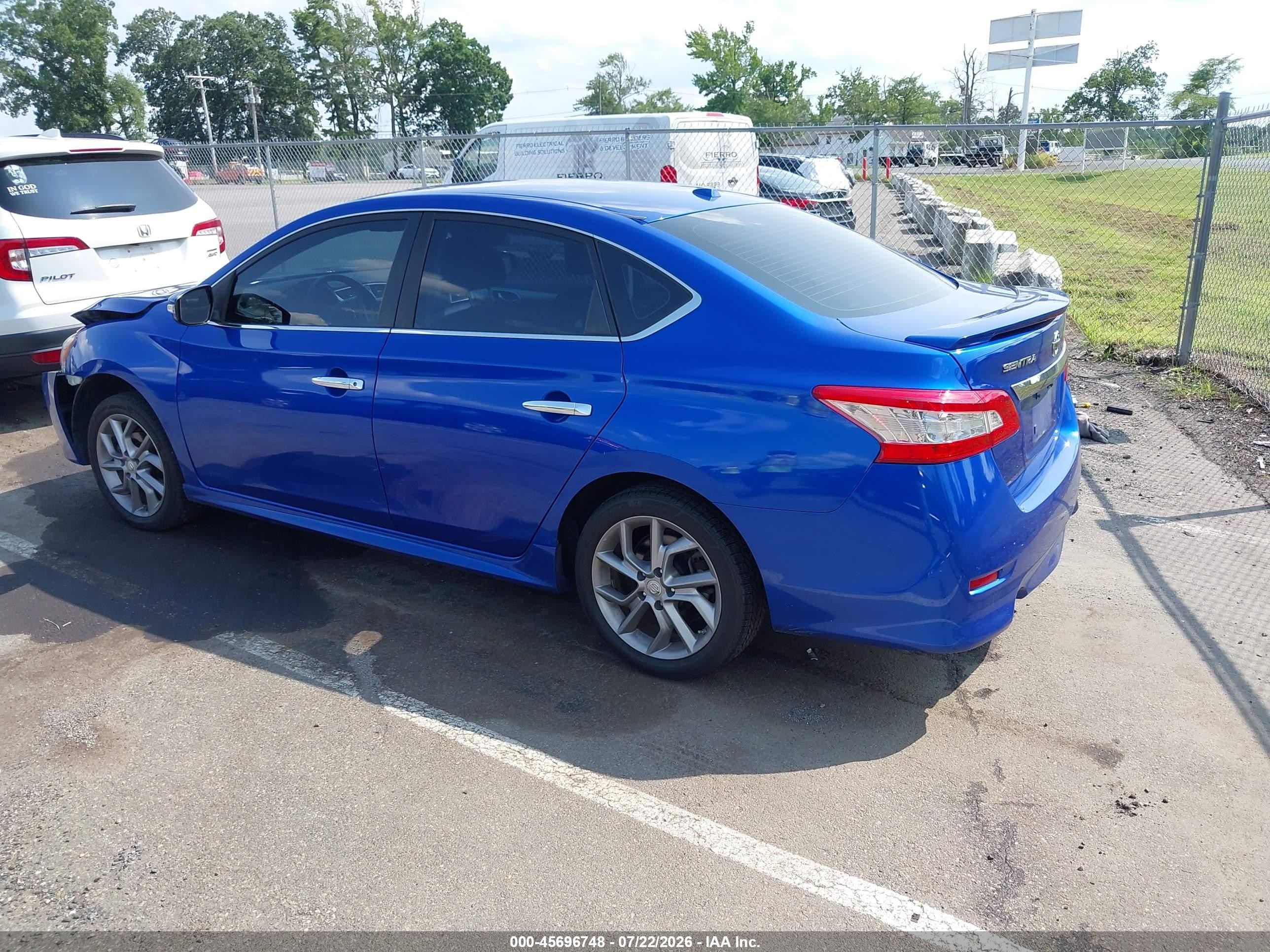 2015 Nissan Sentra Sr Синий vin: 3N1AB7AP5FY312996