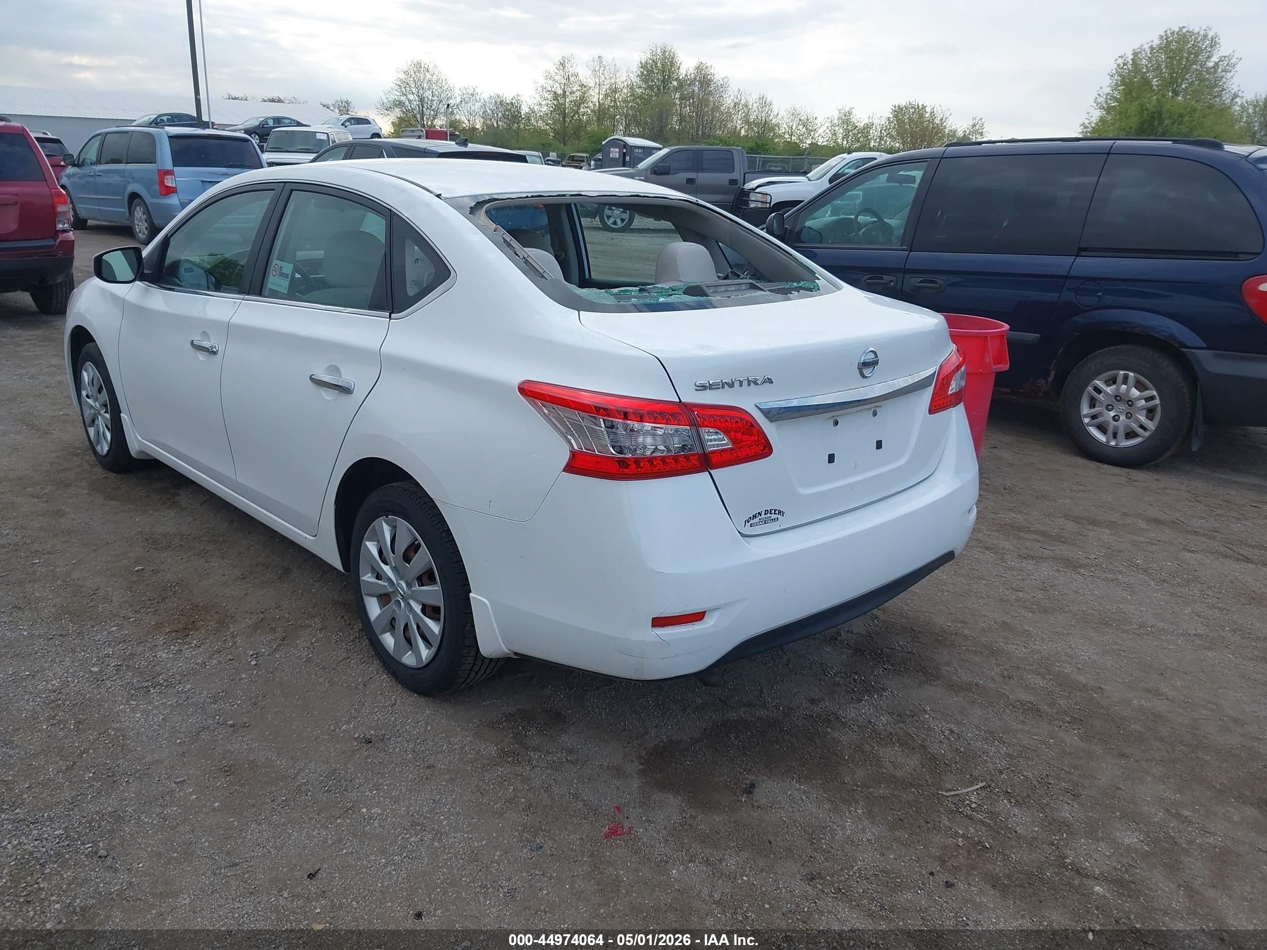 2015 Nissan Sentra S Белый vin: 3N1AB7AP5FY330270