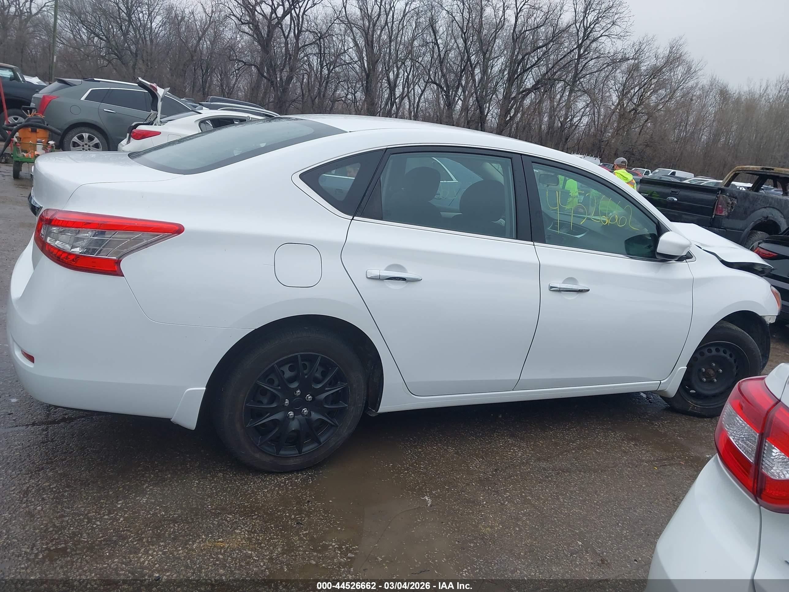 2015 Nissan Sentra S White vin: 3N1AB7AP5FY339003