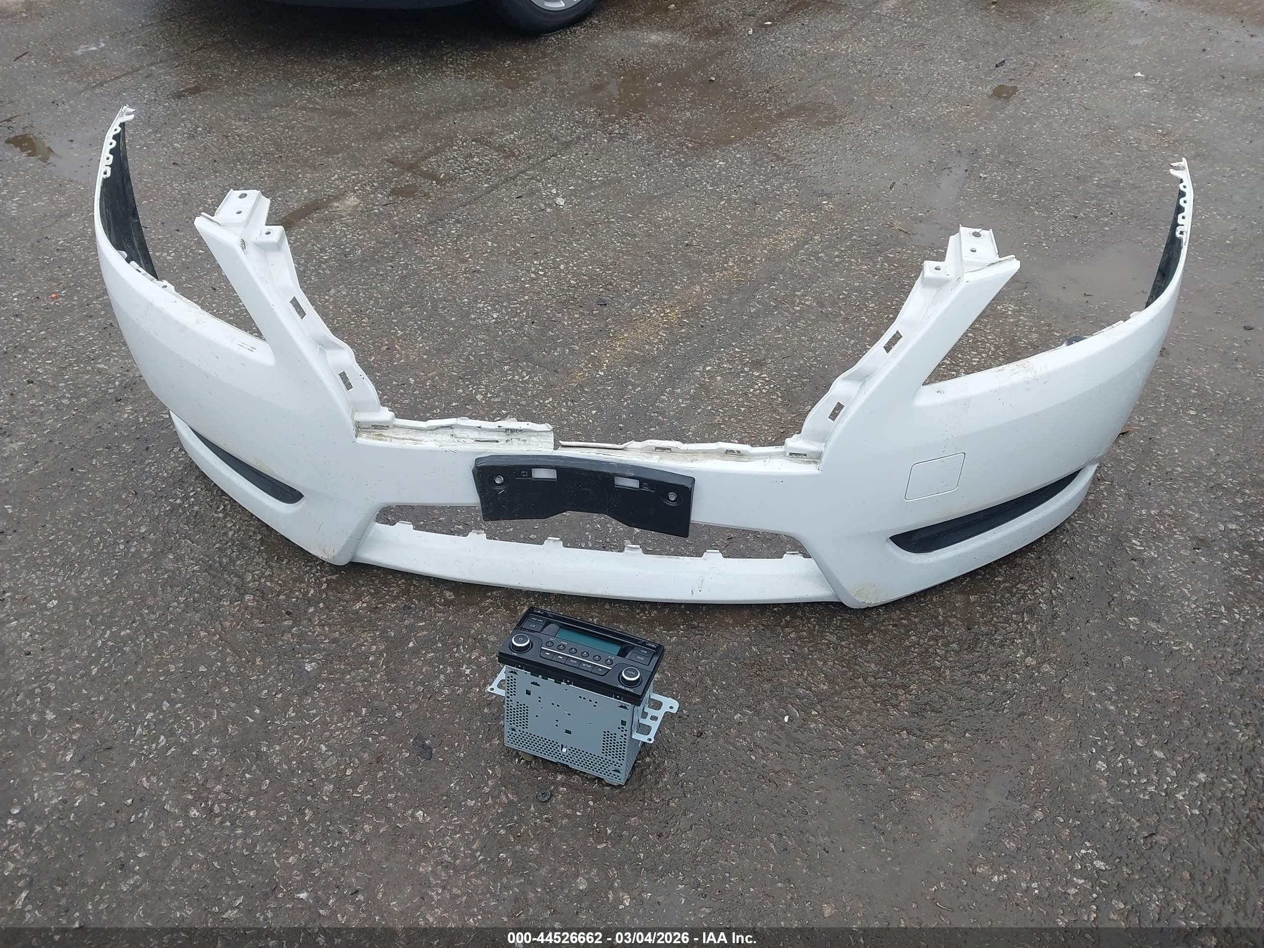 2015 Nissan Sentra S White vin: 3N1AB7AP5FY339003