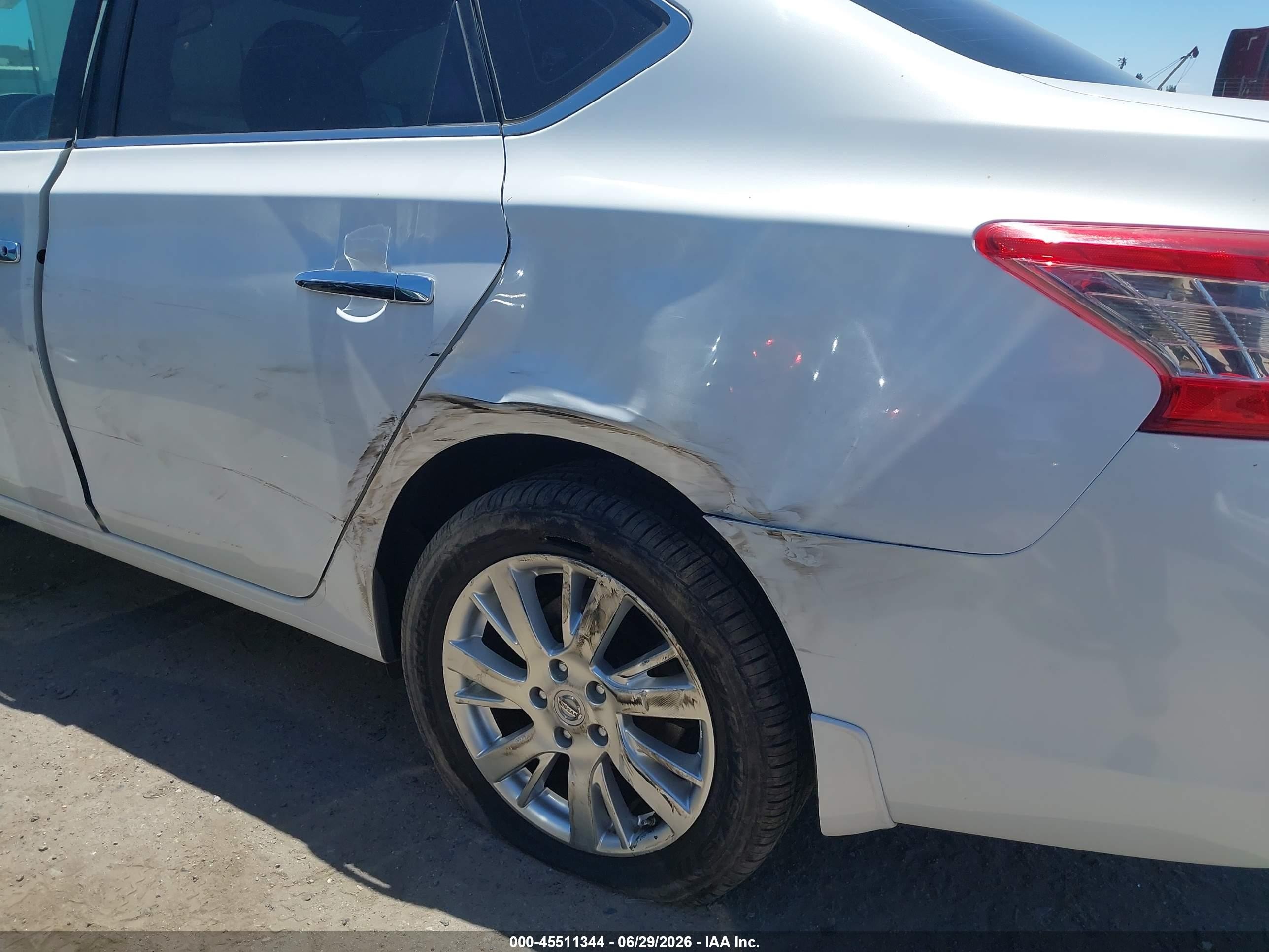 2015 Nissan Sentra Sl White vin: 3N1AB7AP5FY343021