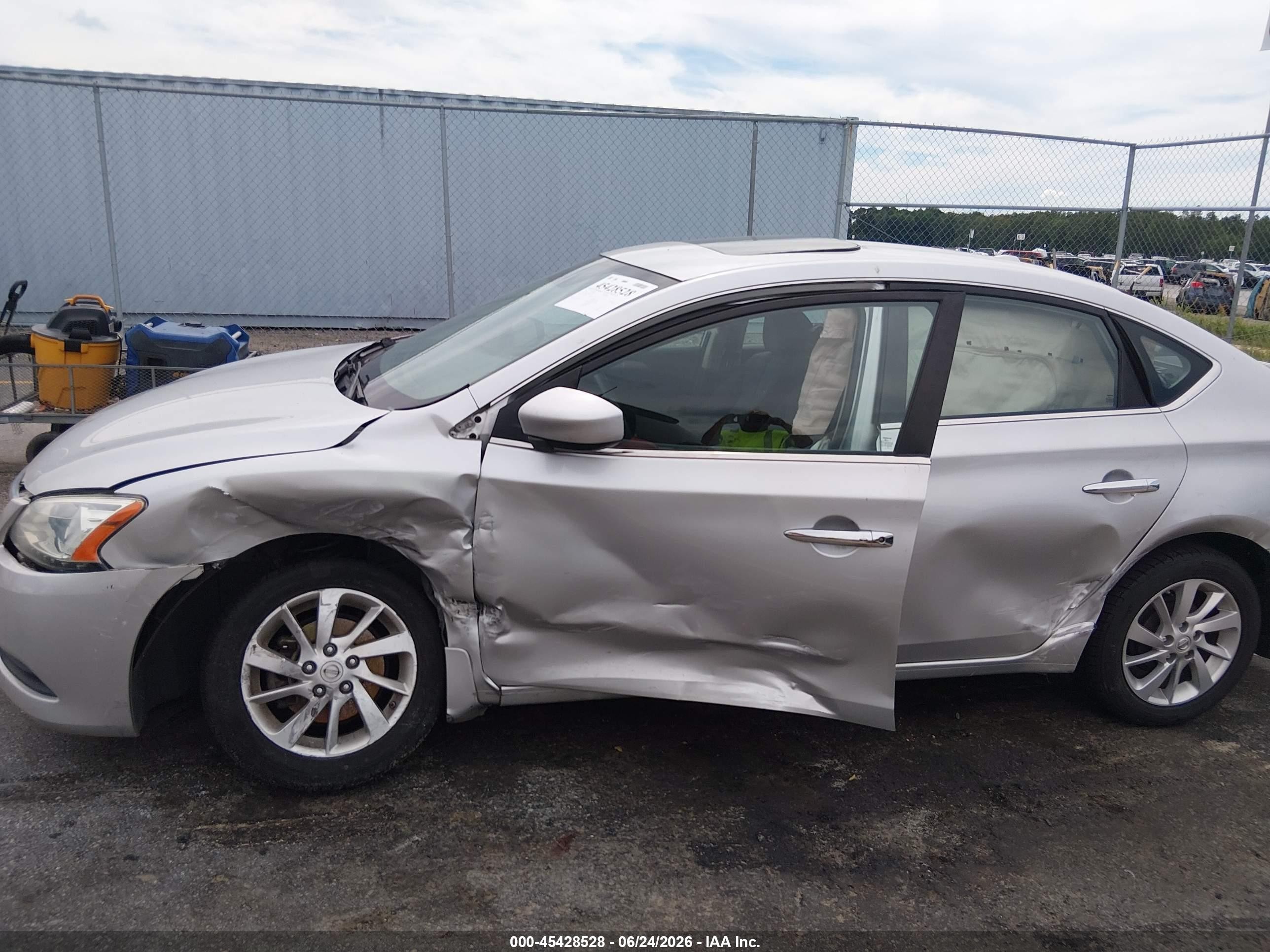 2015 Nissan Sentra Sv Silver vin: 3N1AB7AP5FY355864