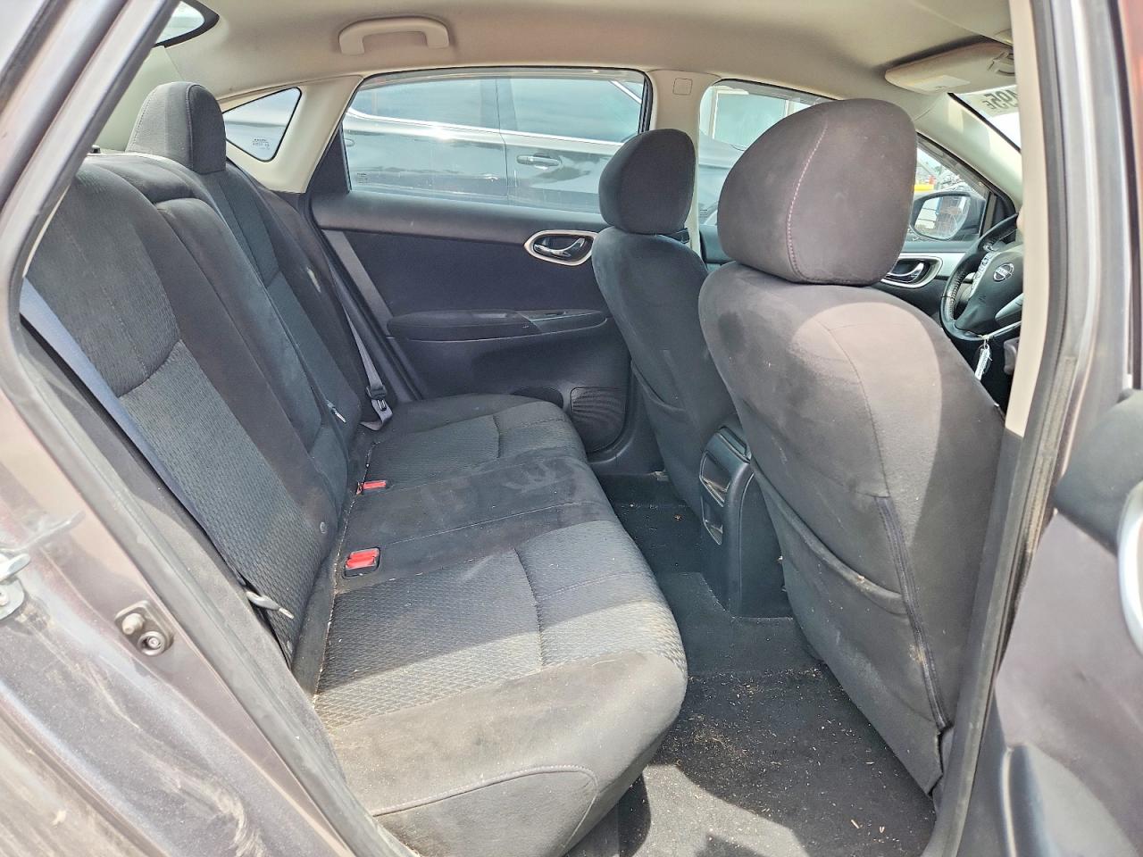 2015 Nissan Sentra Sr Gray vin: 3N1AB7AP5FY360045